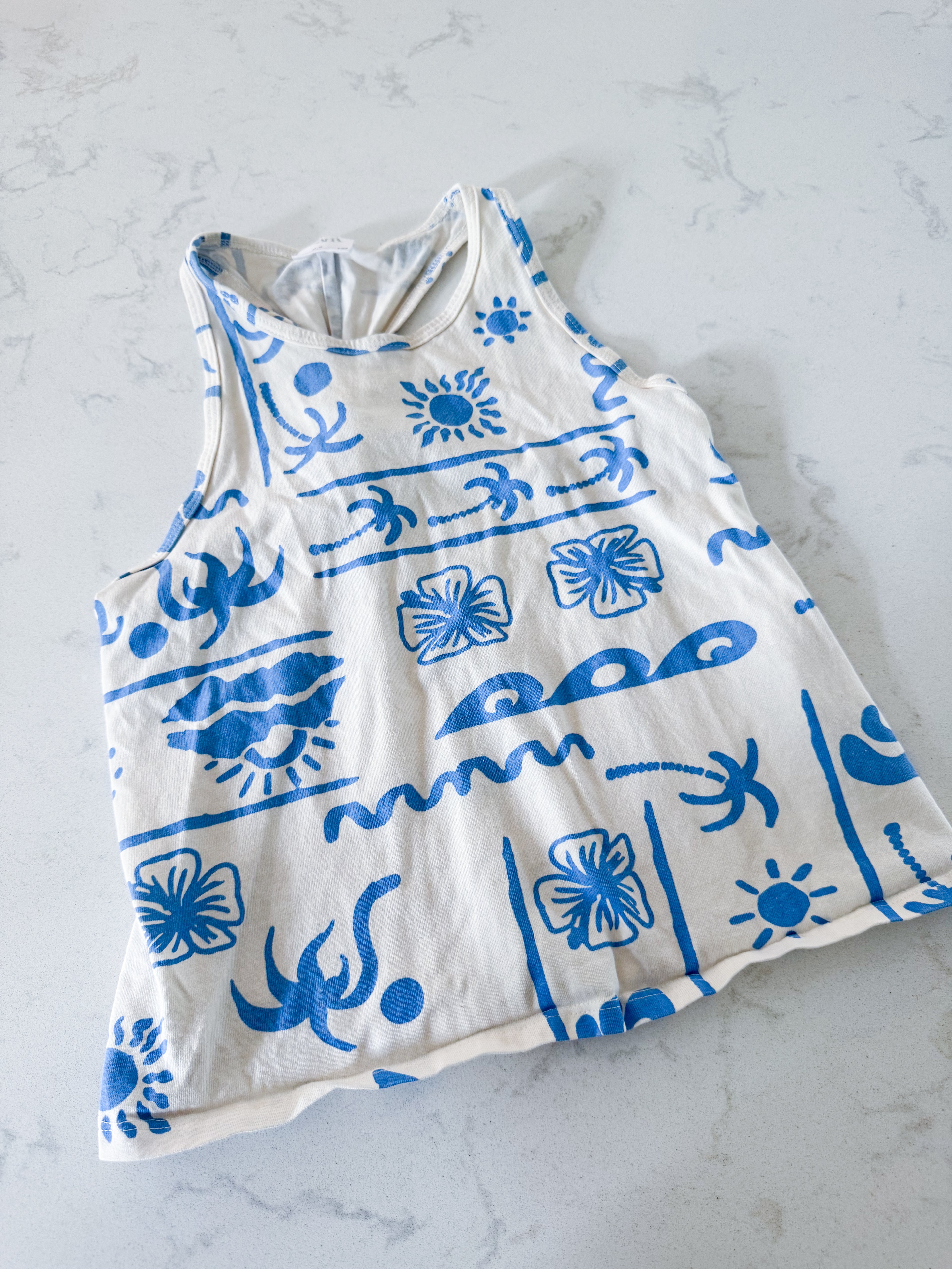 Zara- 8-9Y- VGUC- cream coloured tank with blue ocean graphics