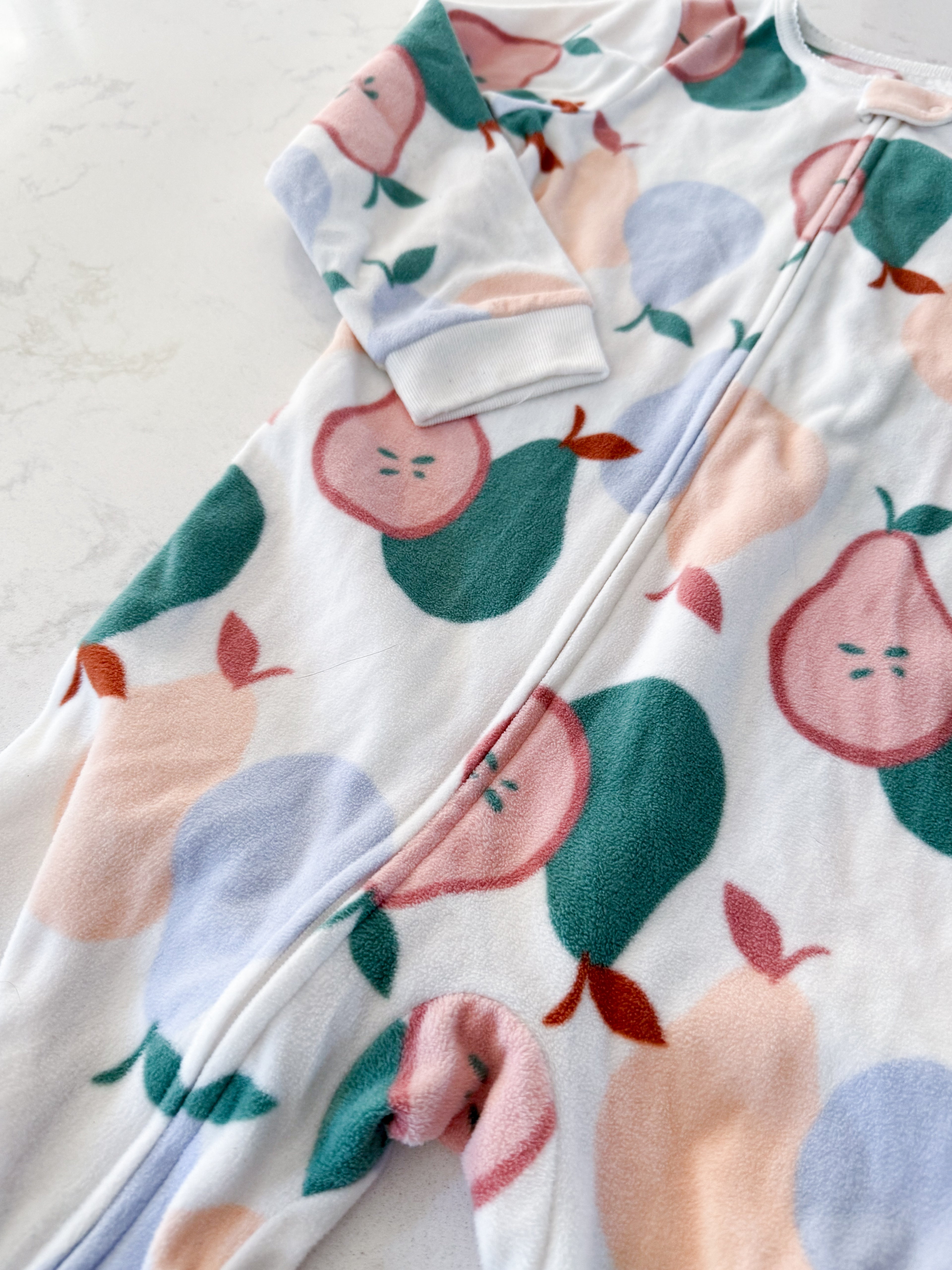 Carter’s-5T-VGUC- fleece footie zip jammies with fruit