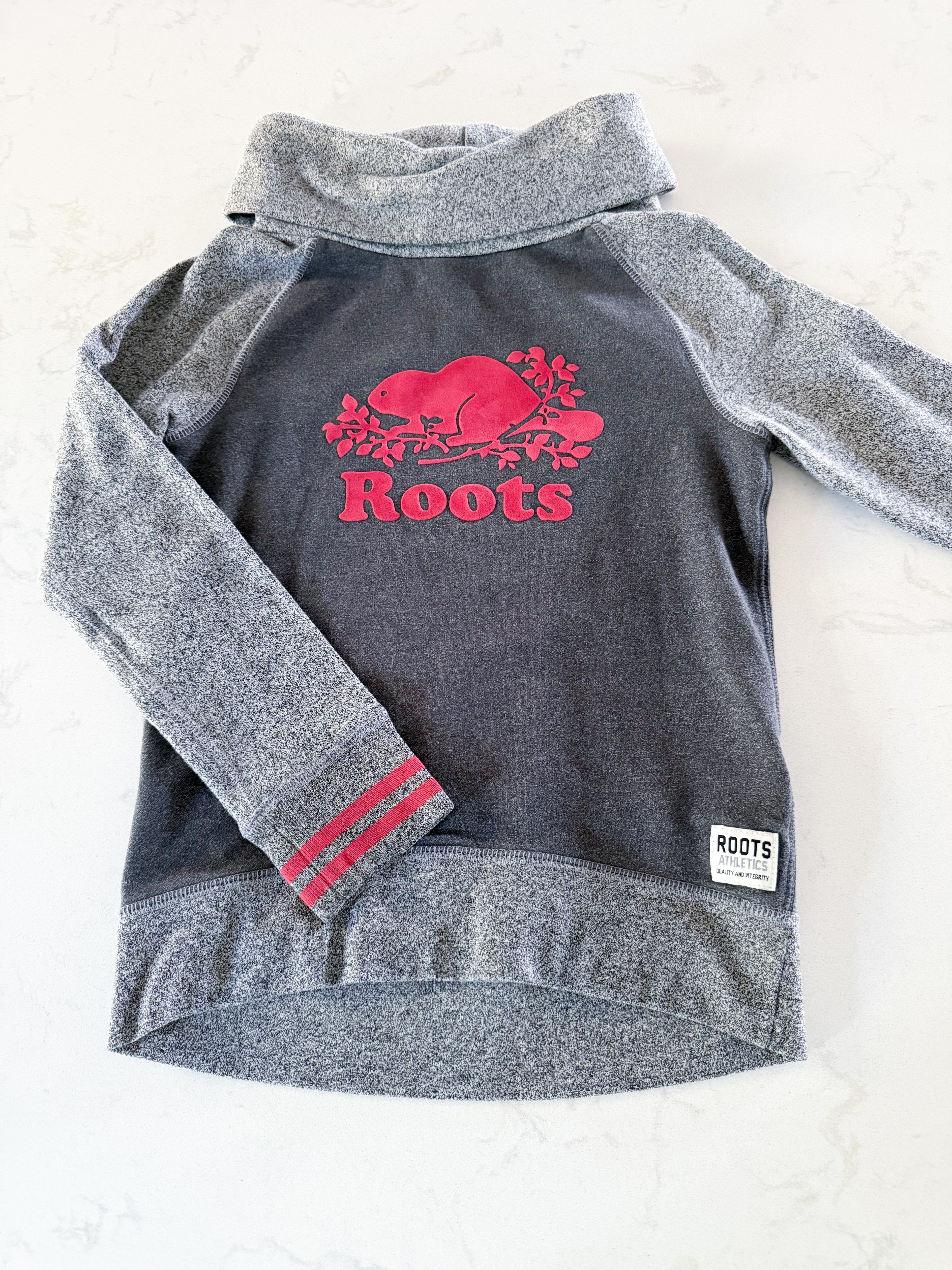 Roots- 7-8Y- GUC- dark grey and light grey turtleneck with red logo