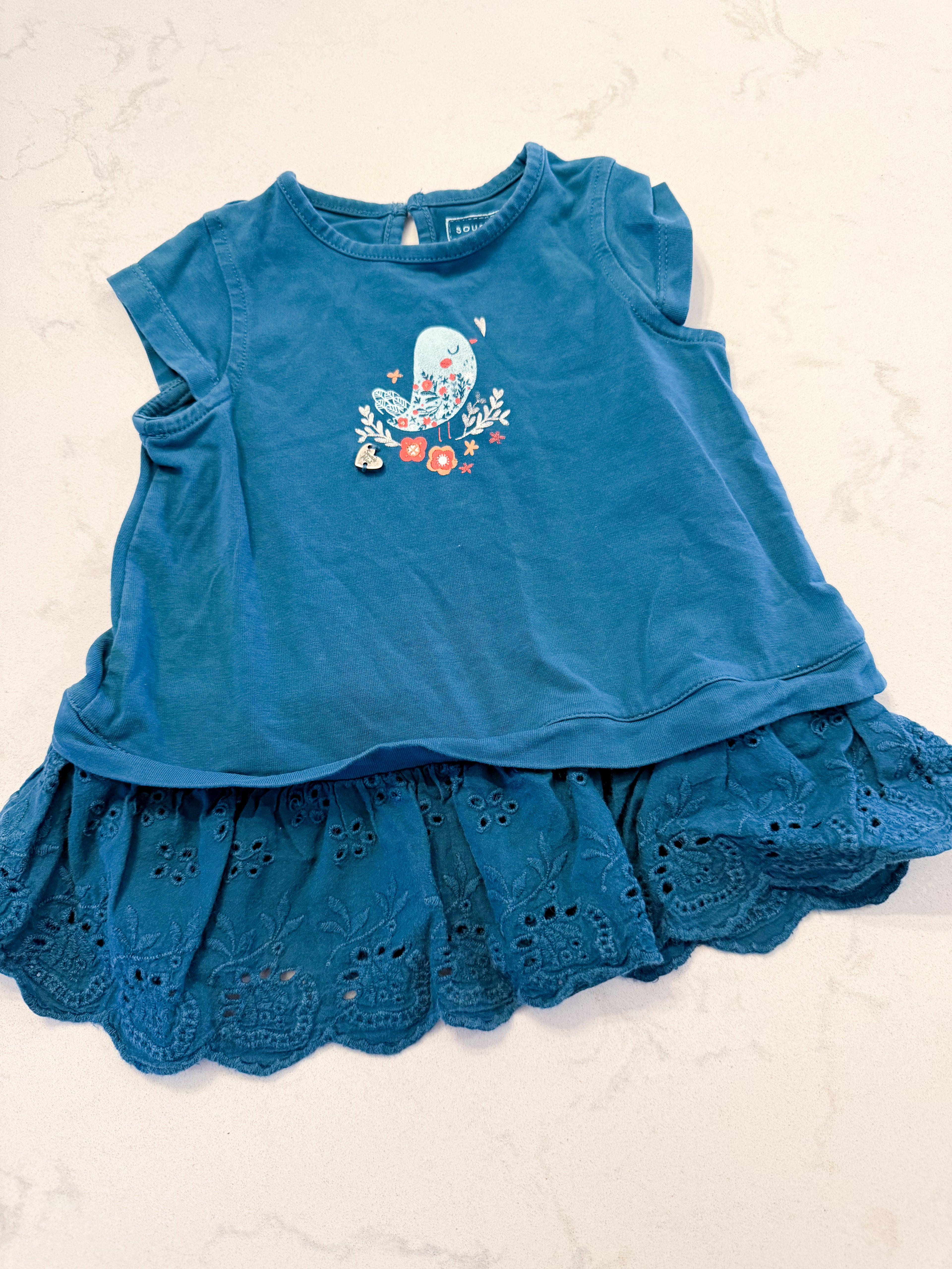 Souris Mini- 9m- GUC- blue short sleeve shirt with lace bottom