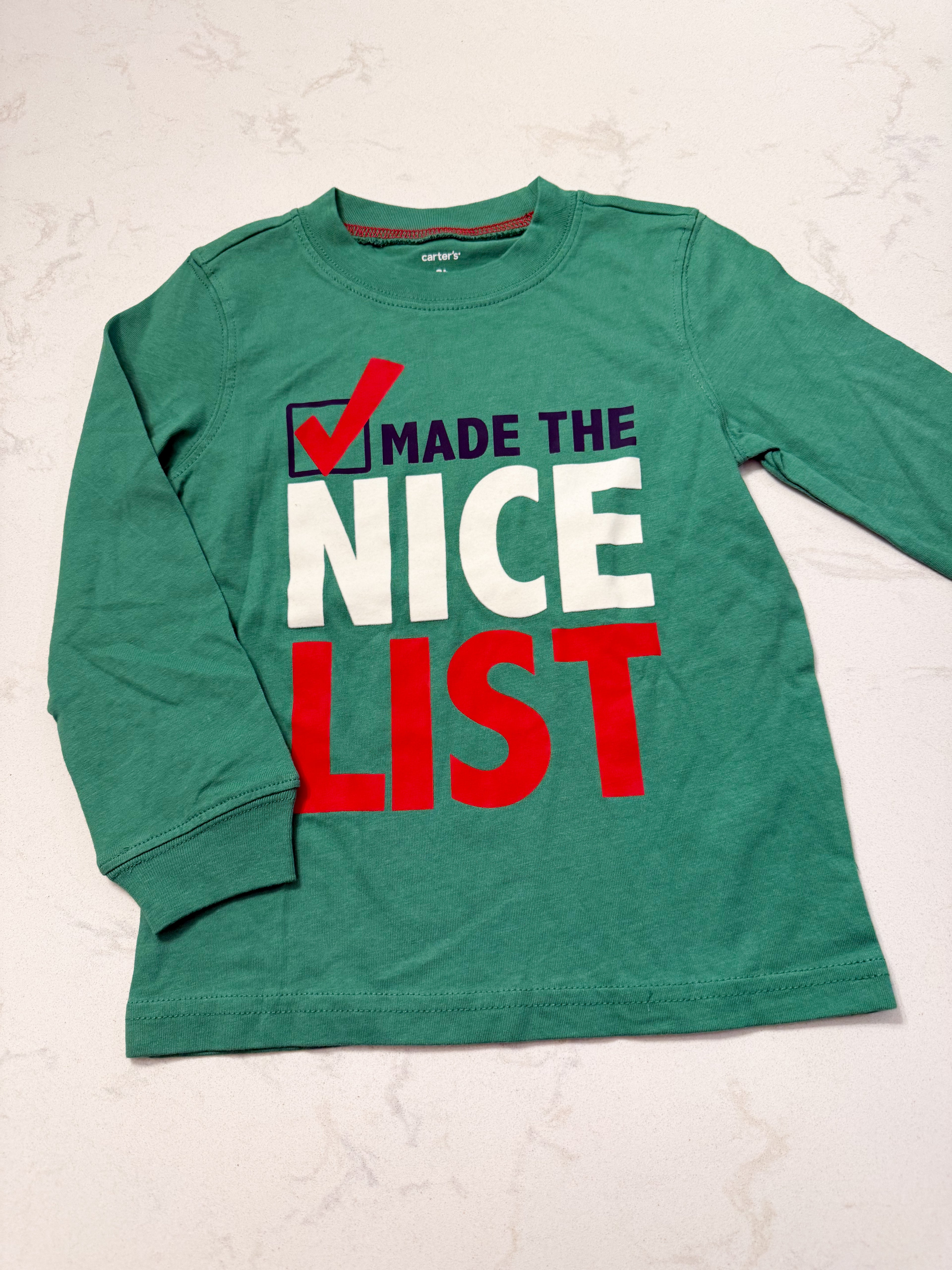 Carter’s-3T- VGUC- long sleeve green shirt with « nice list » on front