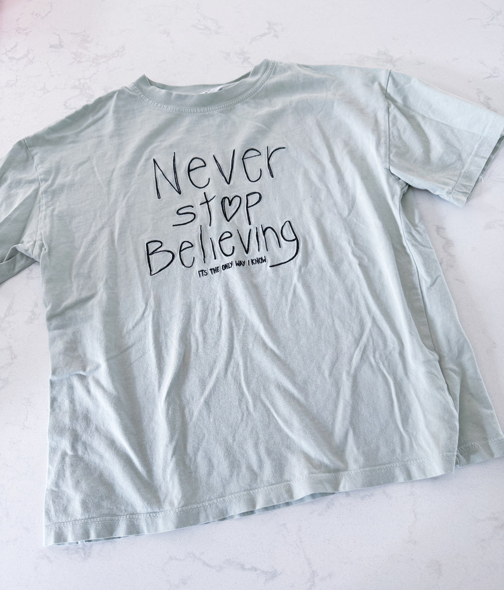 Zara- 9-10Y- VGUC- mint green t shirt with embroidered quote