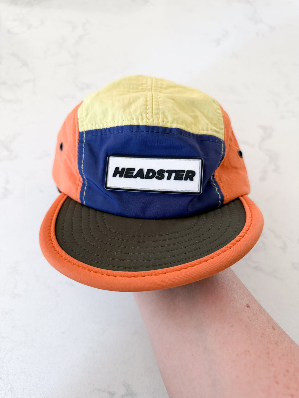 Headster- 48cm- PLAY- yellow blue and orange ball cap
