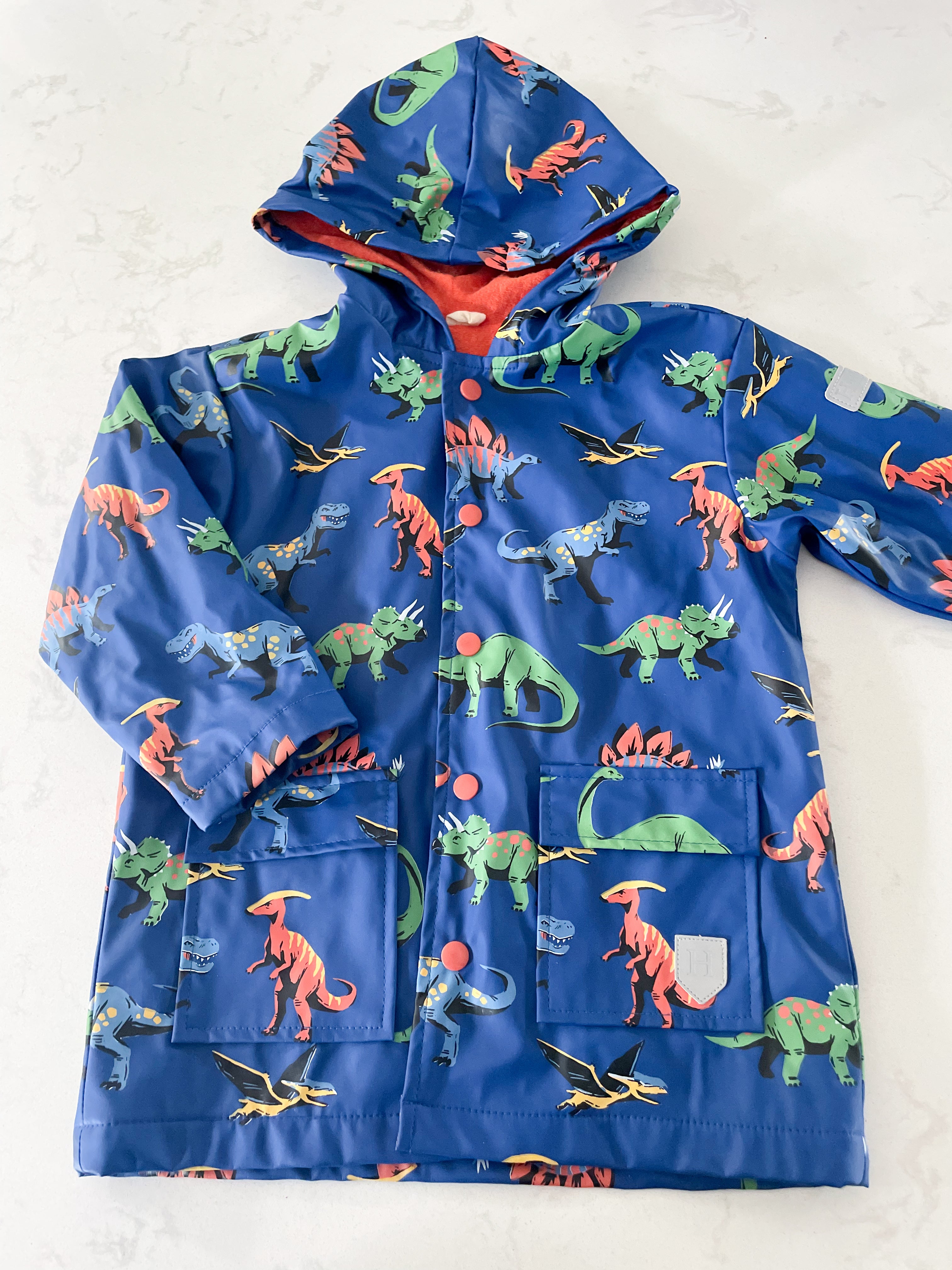 Hatley-4T-GUC-blue Rain coat with dinosaurs and Terry towel lining