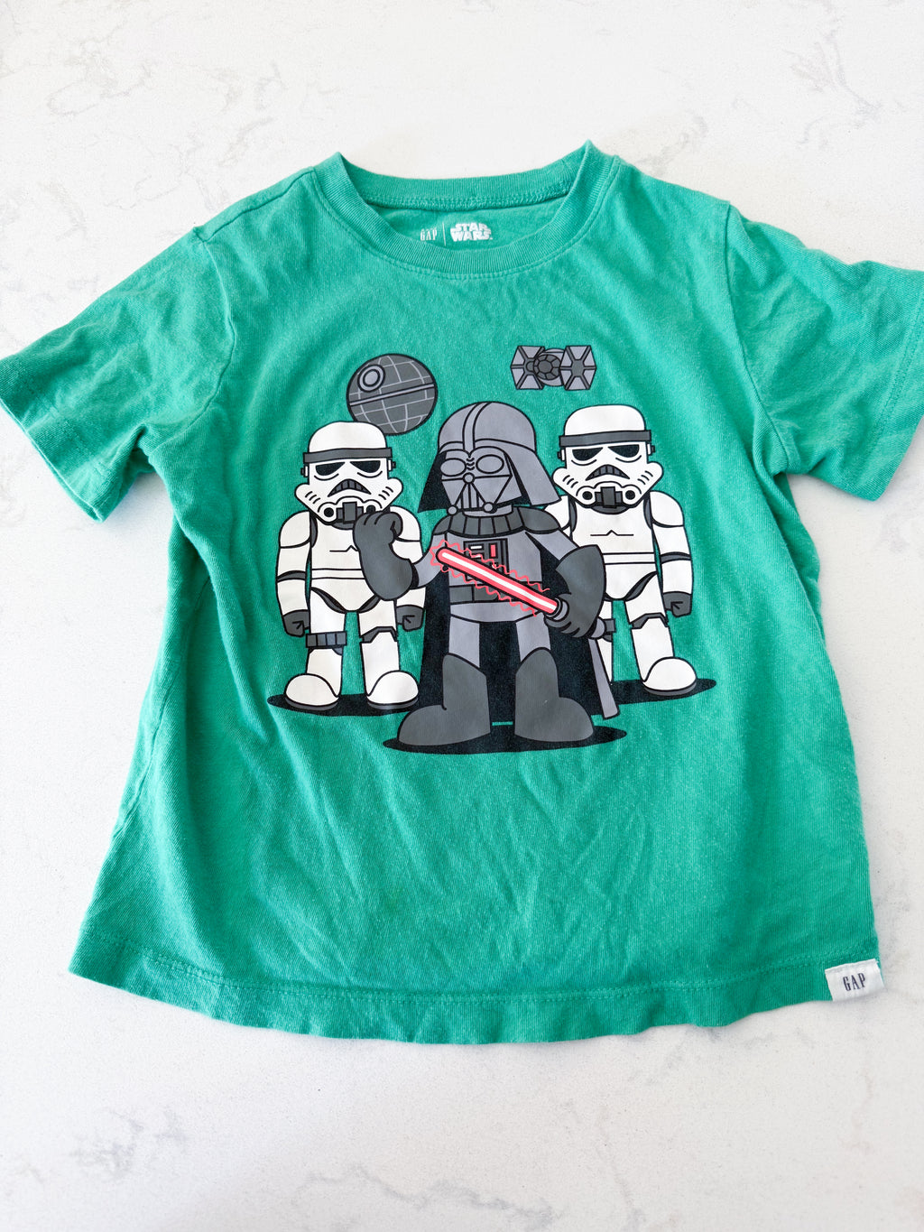 Baby Gap- 4T- GUC- green t shirt with Star Wars cartoon graphic