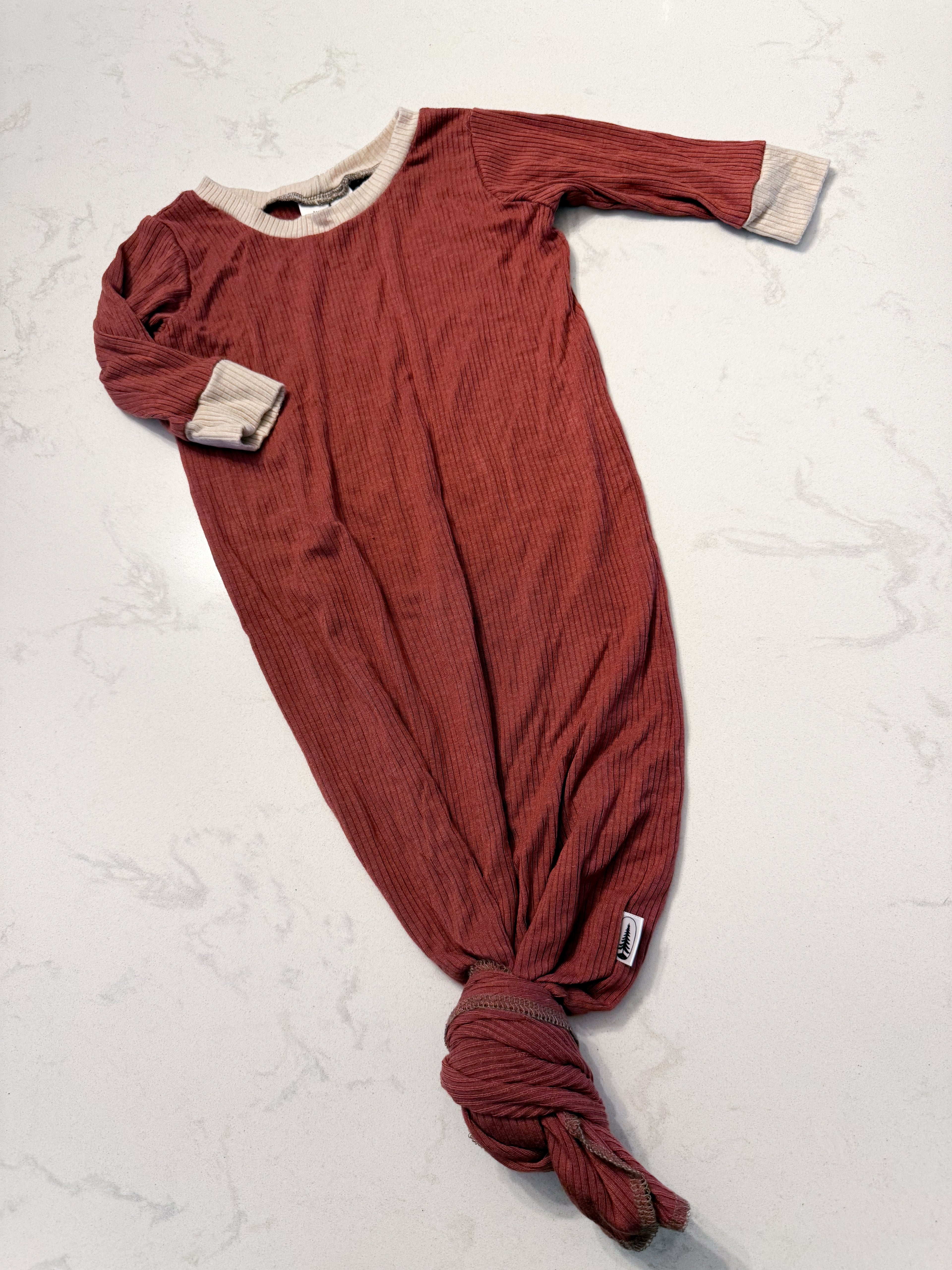 Little Wanderer Clothing Co- 0-6m- GUC- bamboo brownish red and cream trimmed ribbed sleep gown