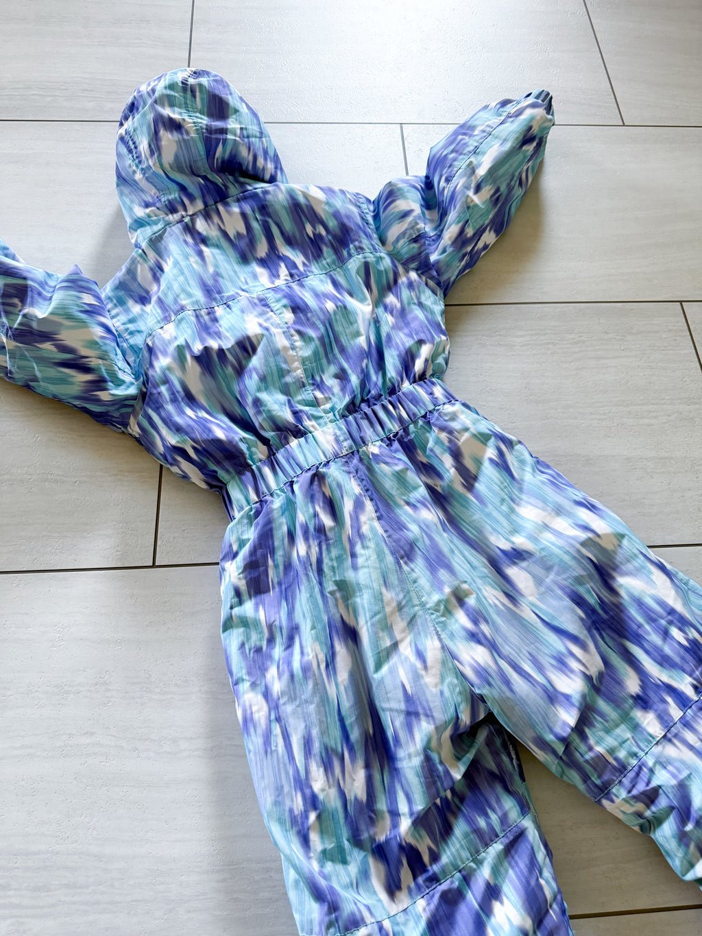 Mountain Warehouse- 5-6Y- PLAY- purple and blue snowsuit