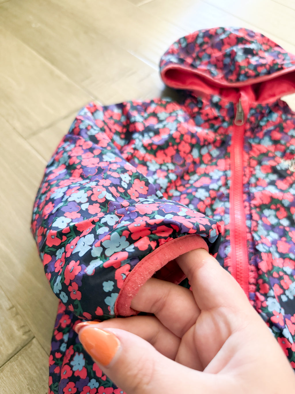 The North Face- 4T- PLAY- reversible pink floral puffer jacket