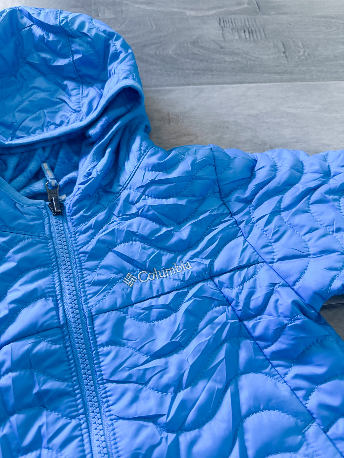 Columbia- 4T- VGUC- reversible blue quilted jacket with fleece interior