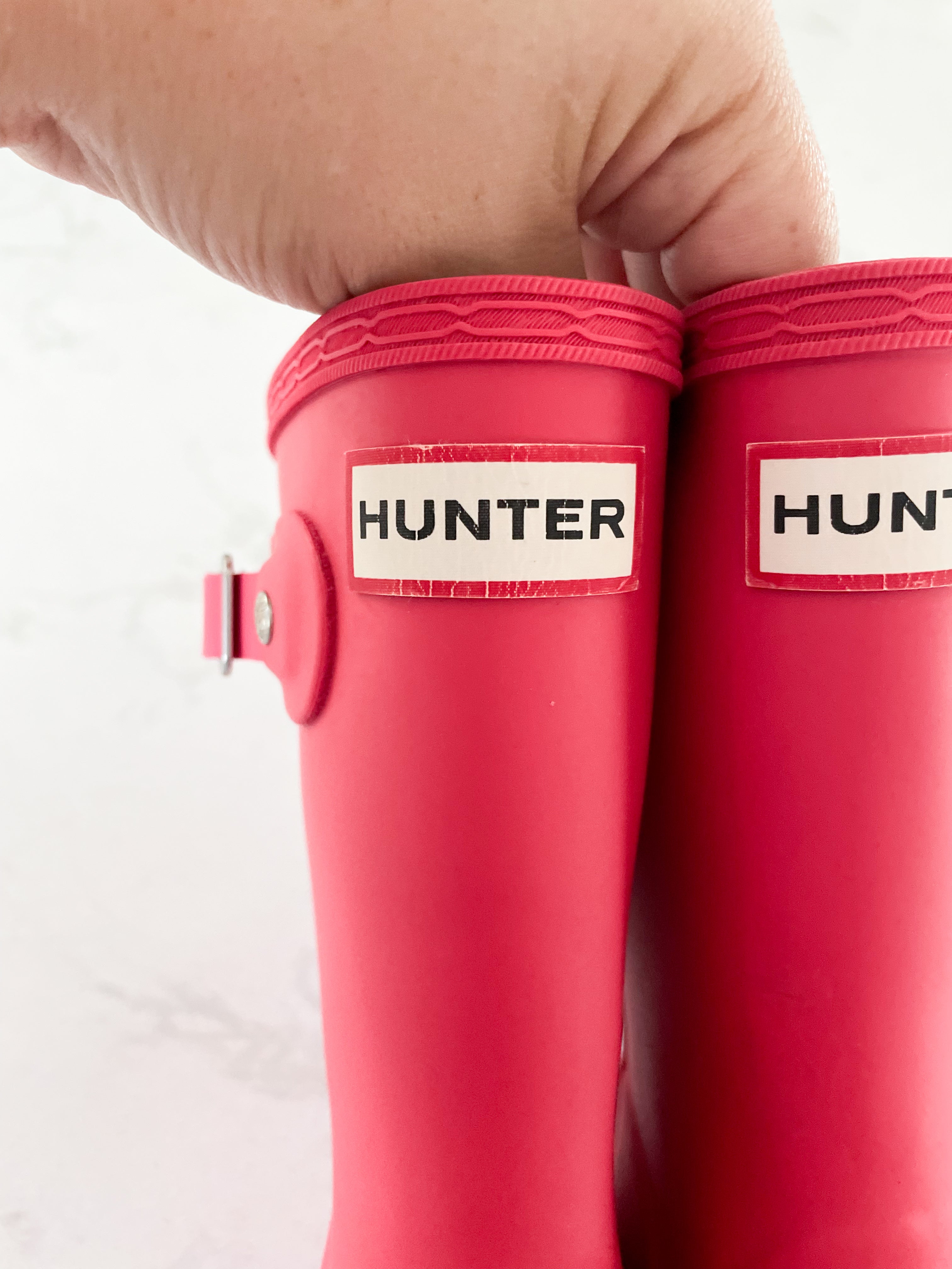 Hunter- 10C- Dark pink rain boots