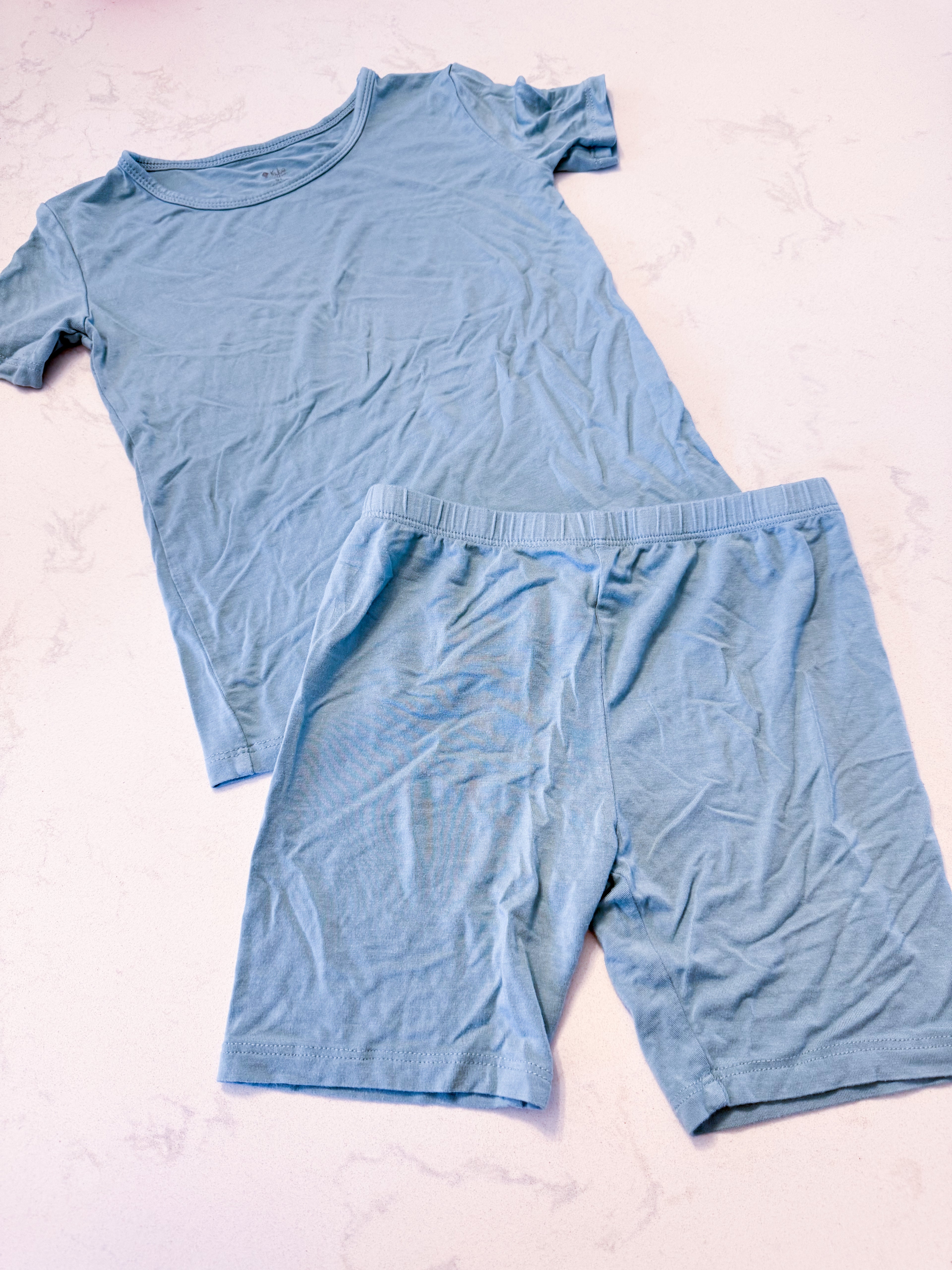 Kyte Baby- 6T- VGUC- blue two piece bamboo summer jammies
