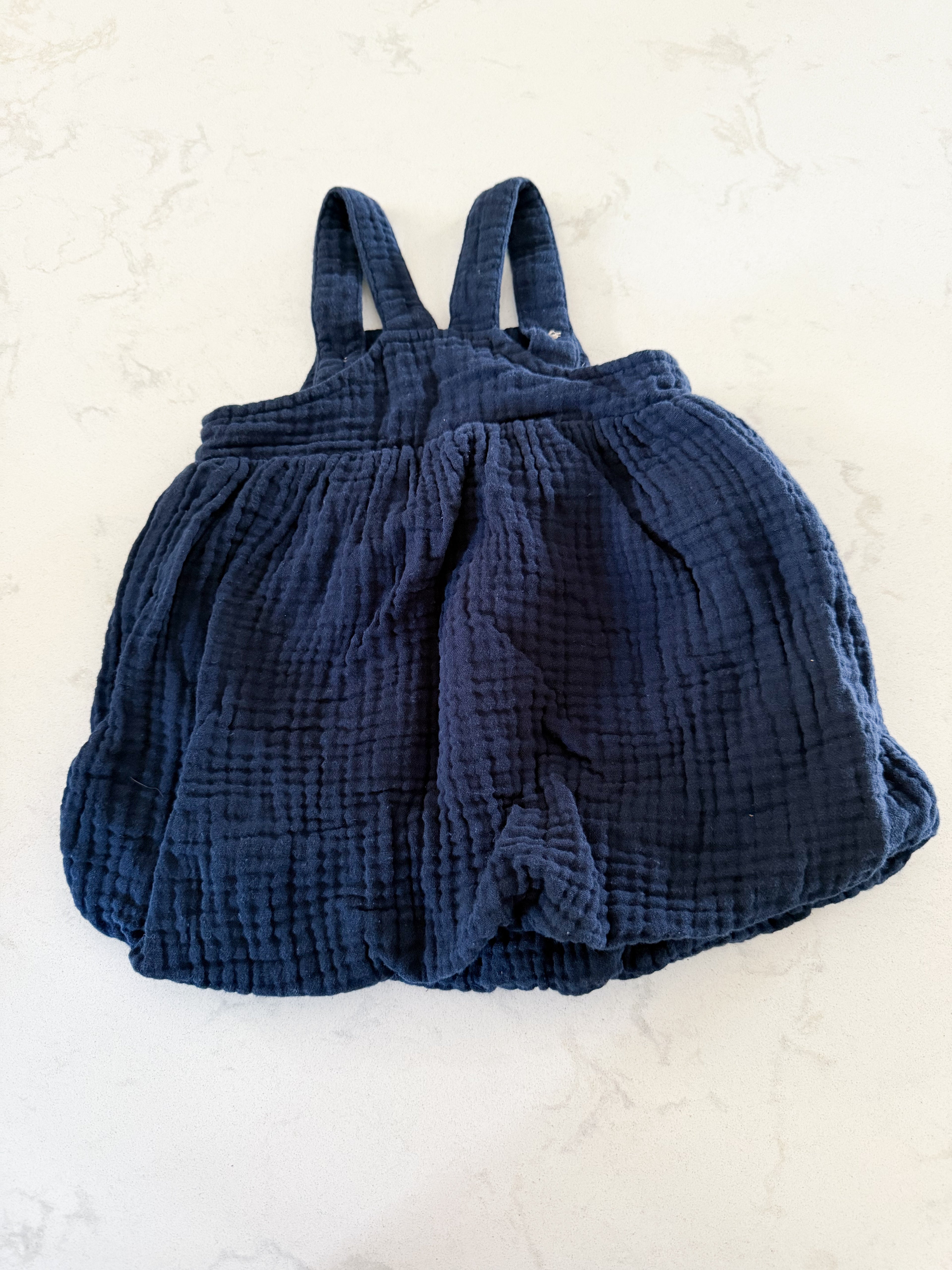 Gemo- 6m- GUC- navy muslin puffy dress