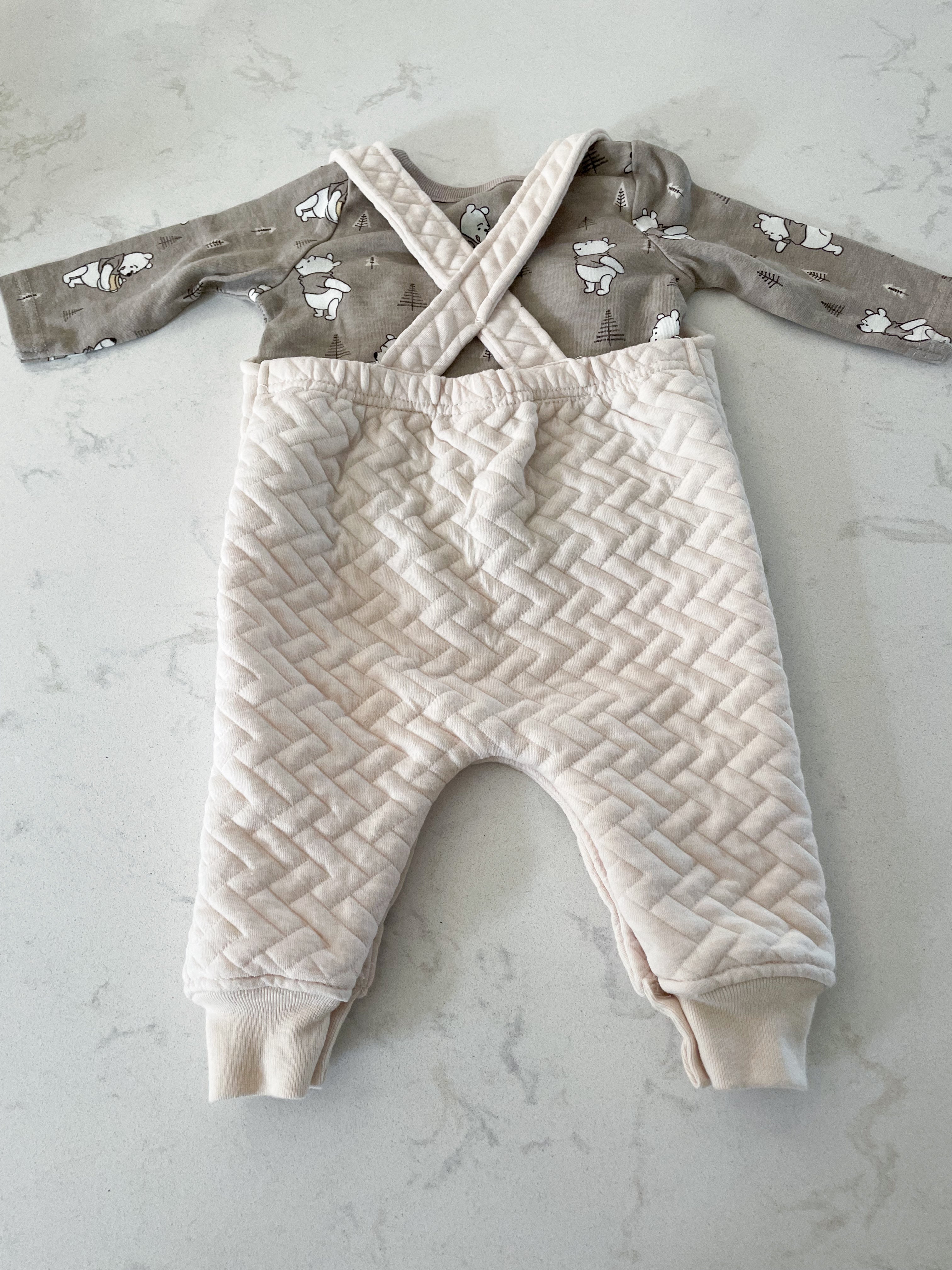 Disney Baby-0-3m-EUC- beige quilted overalls Winnie the Pooh