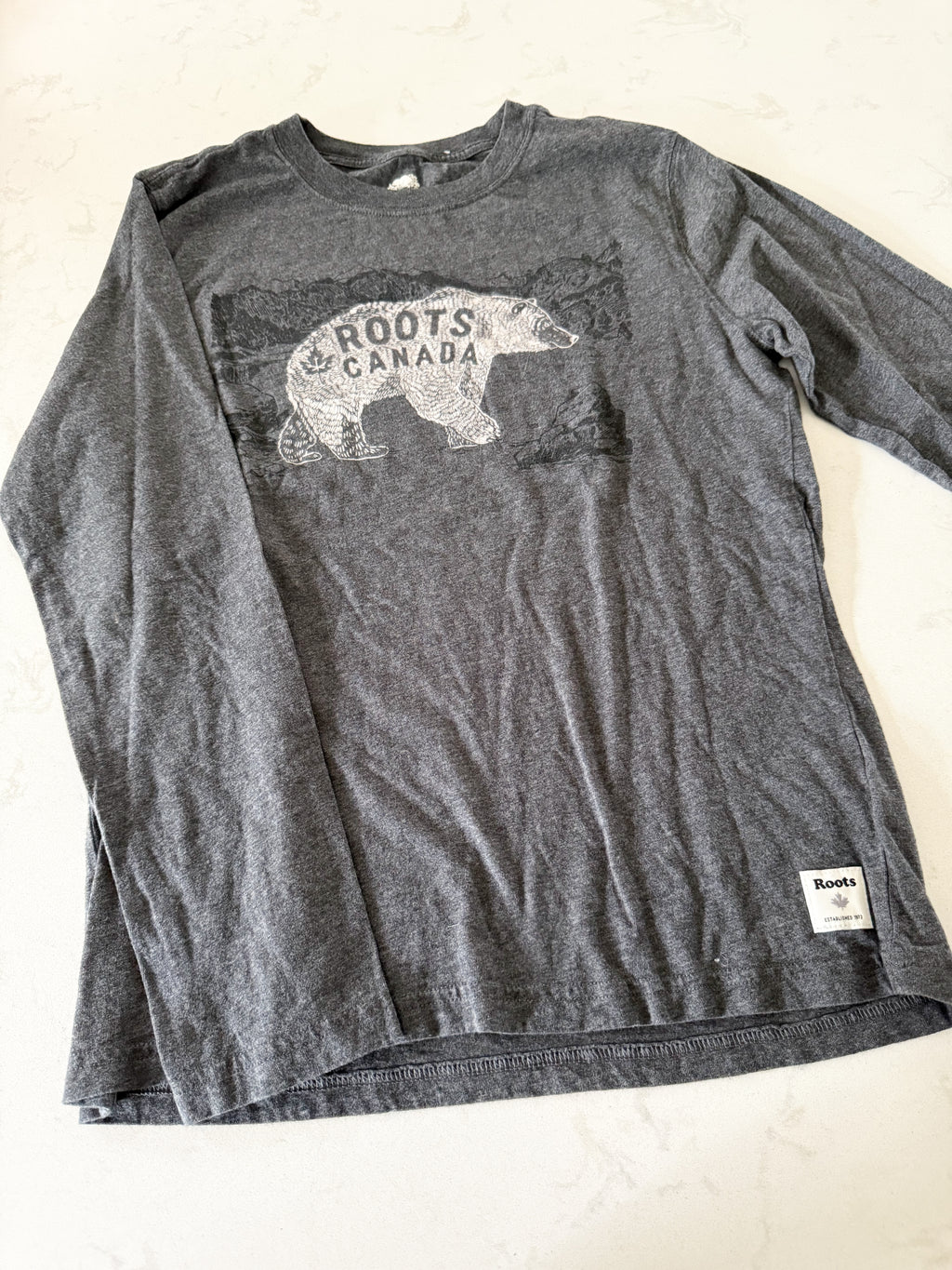 Roots- 13-14Y- VGUC- long sleeve medium grey shirt with bear graphic