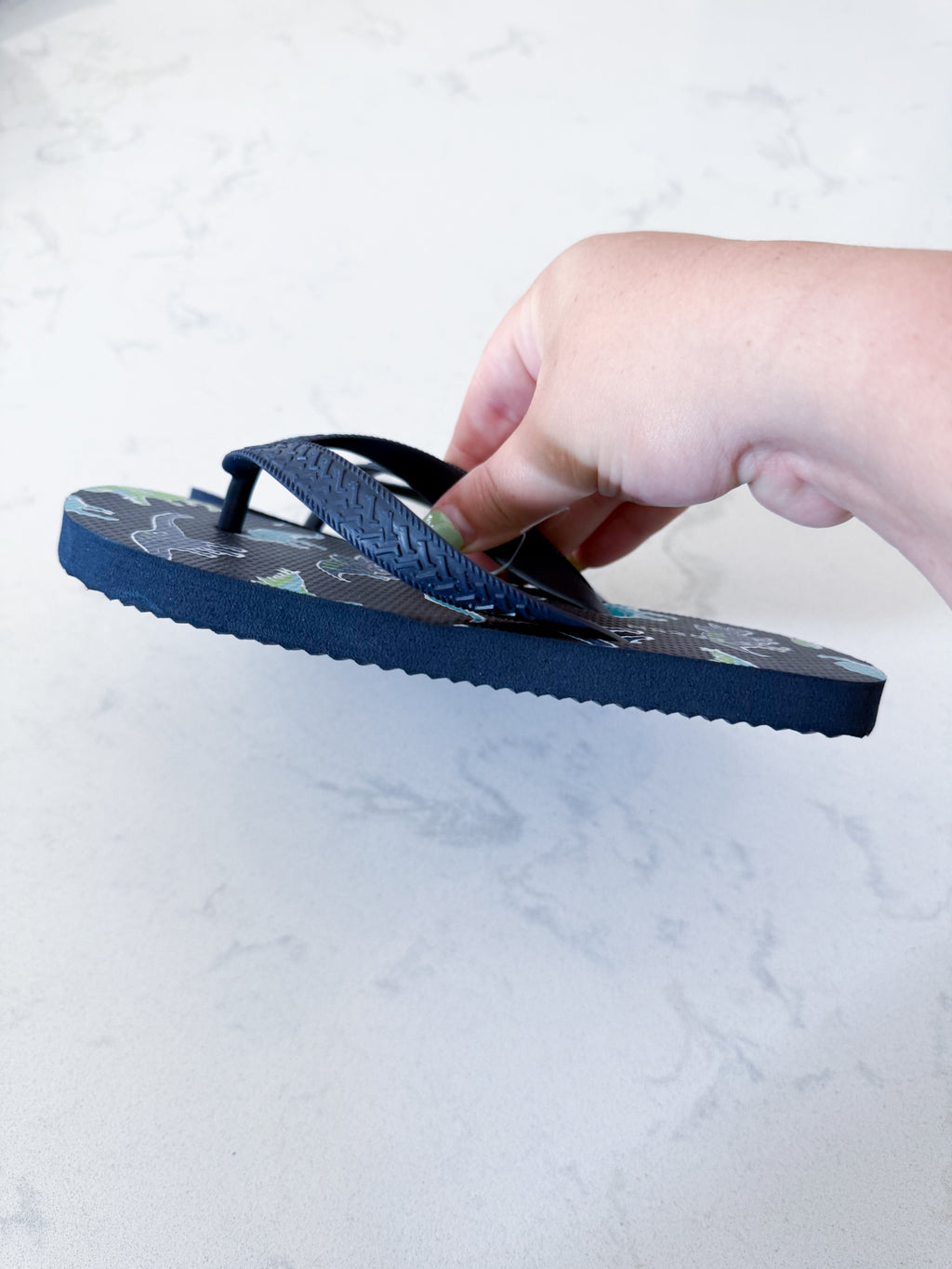 Joe Fresh- small (11C)- BNWOT- navy blue Dino flip flops