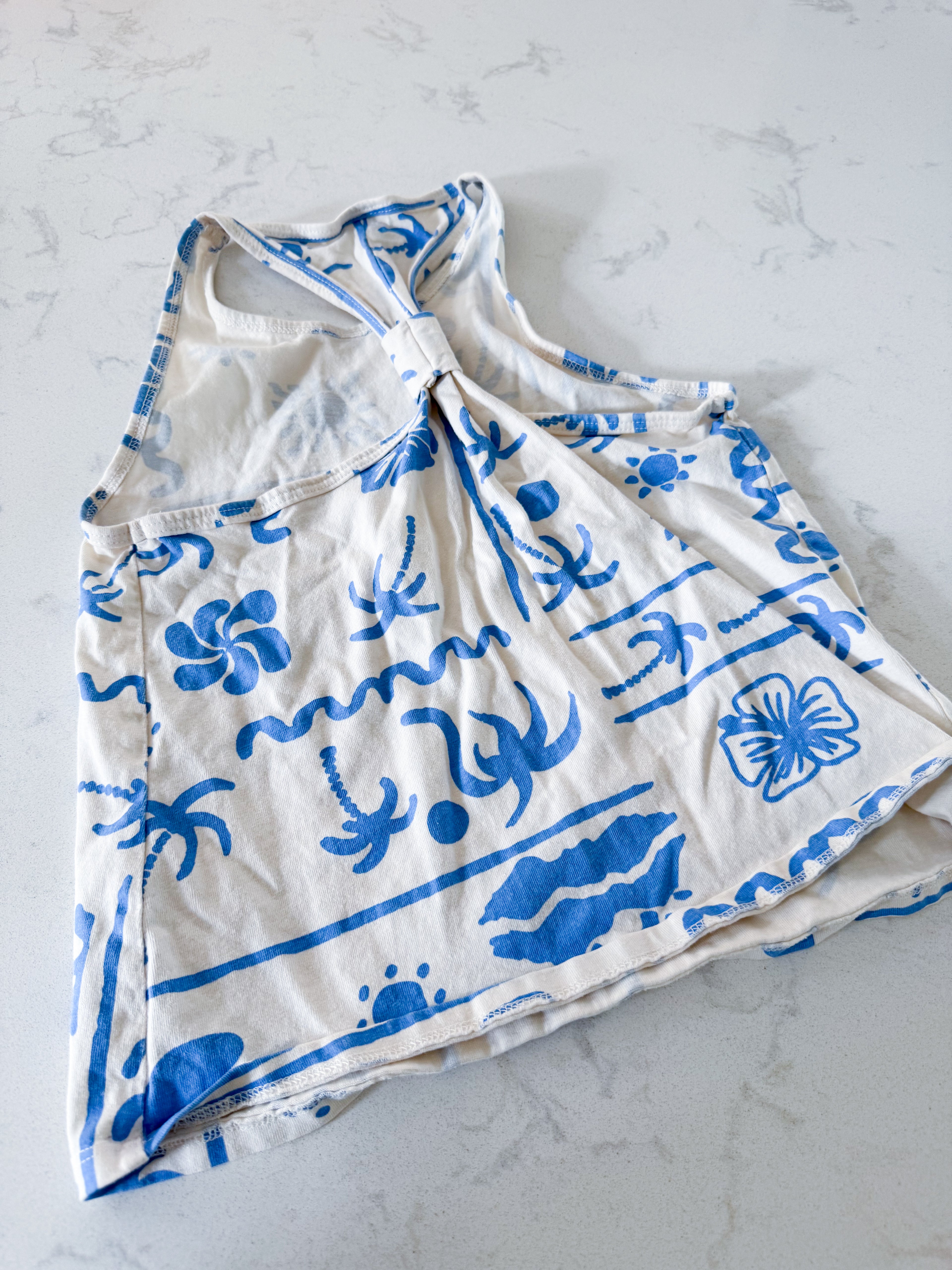 Zara- 8-9Y- VGUC- cream coloured tank with blue ocean graphics
