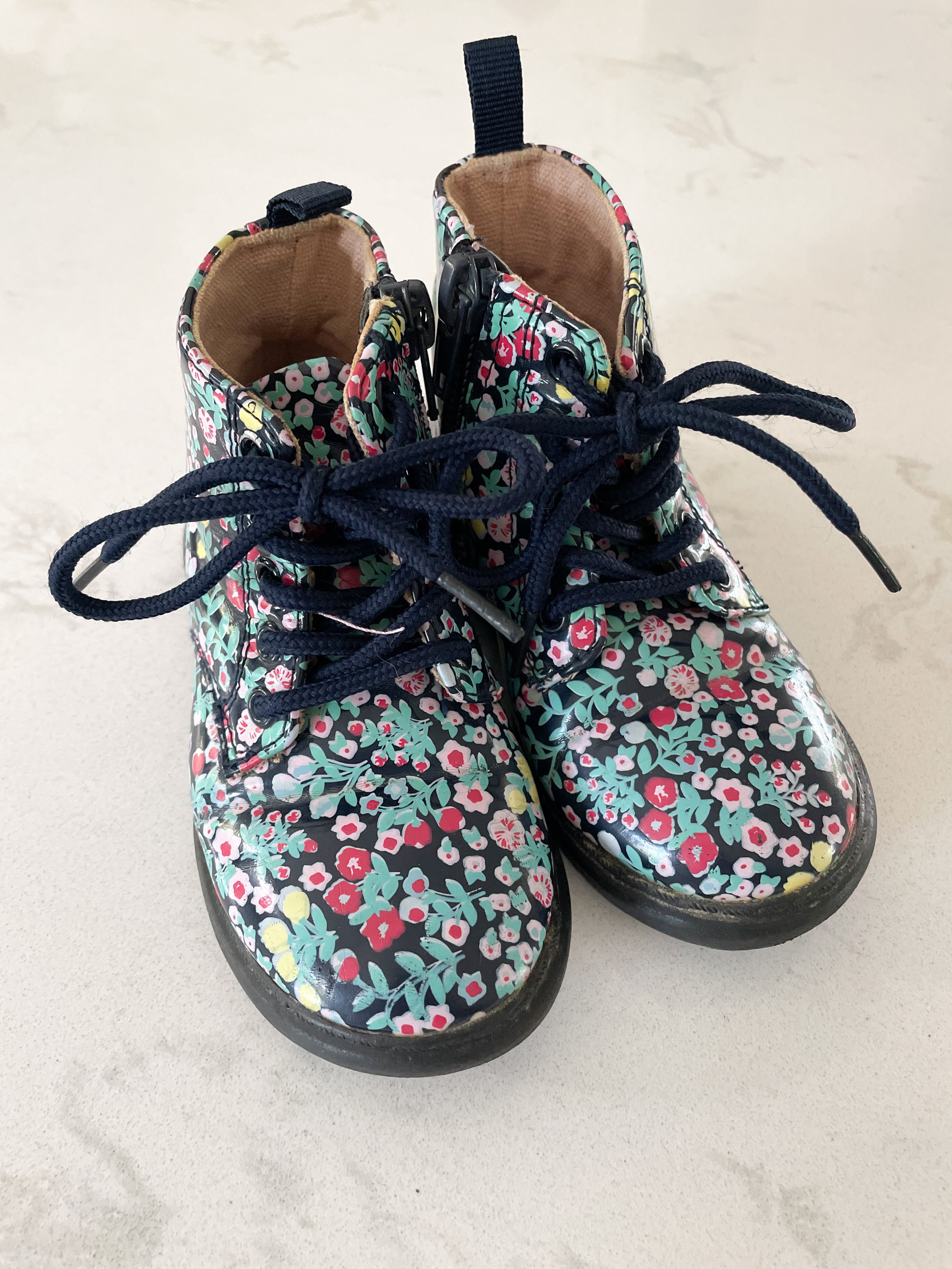 Joe Fresh- 7C- floral colourful boots