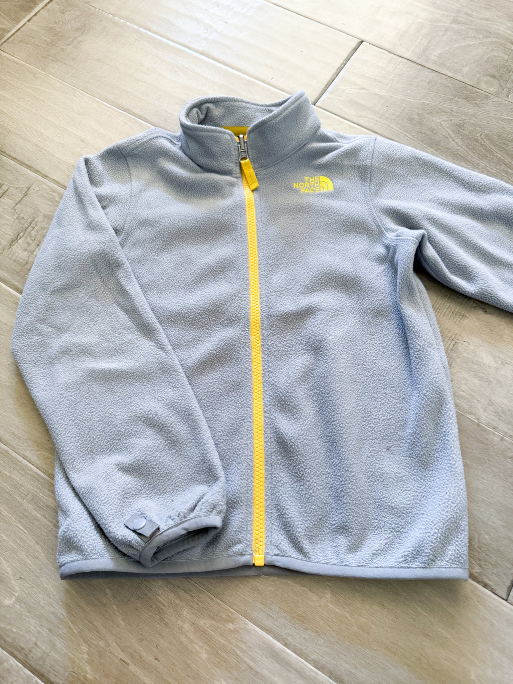 The North Face- 6Y- PLAY- Grey zip up fleece with yellow accents