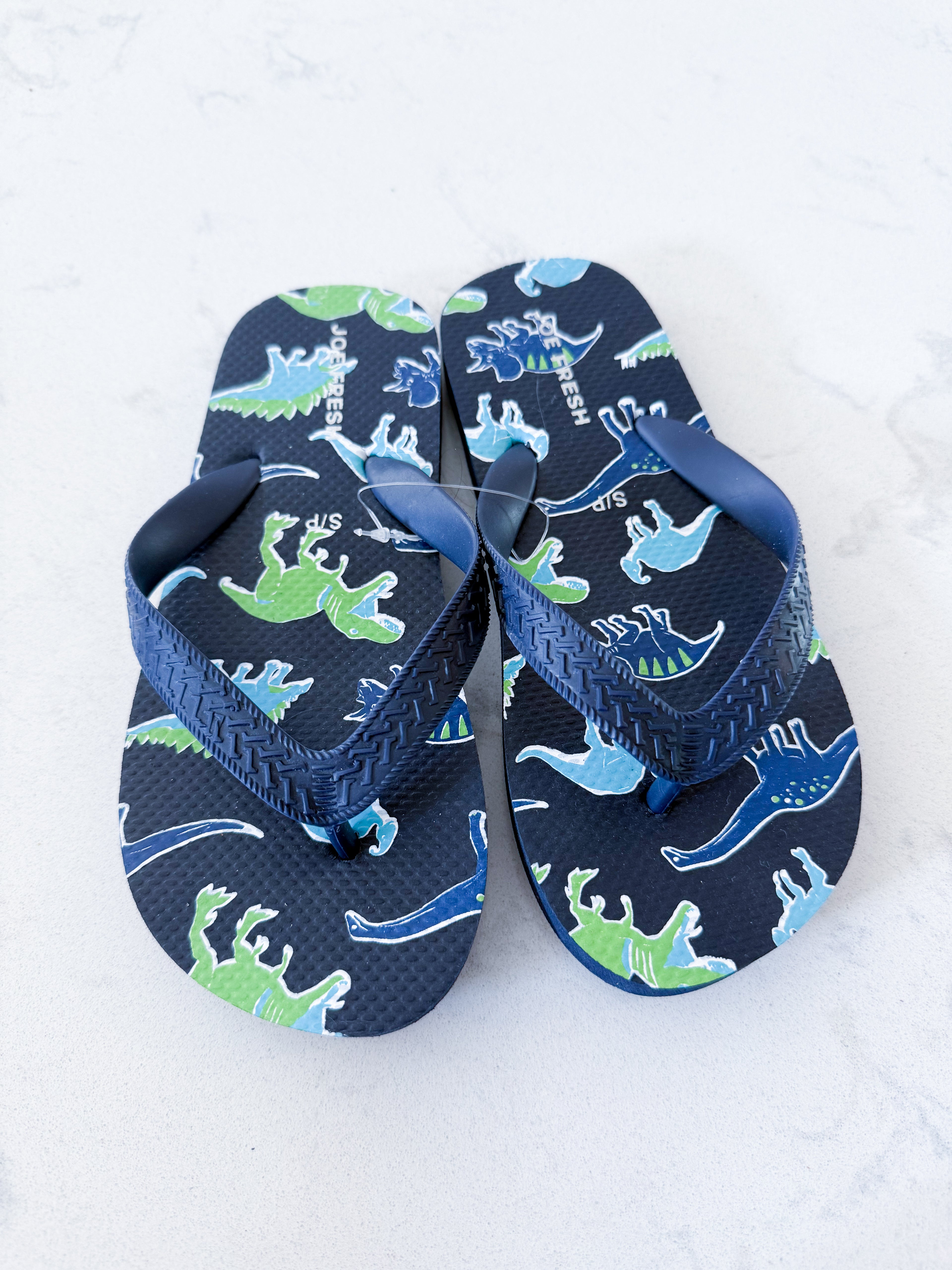 Joe Fresh- small (11C)- BNWOT- navy blue Dino flip flops