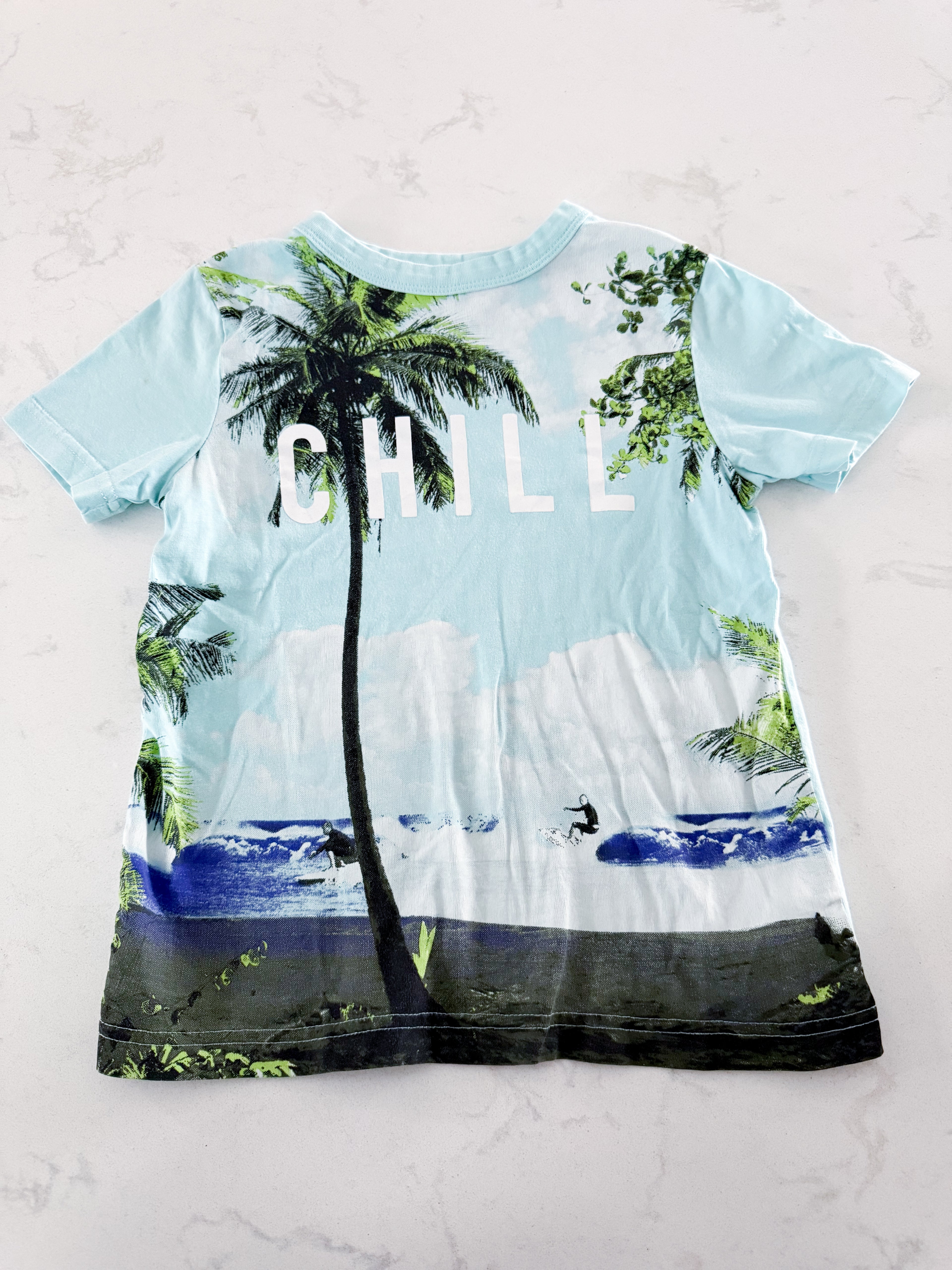 Joe fresh- 6Y- PLAY- bright blue t shirt with tropical scene