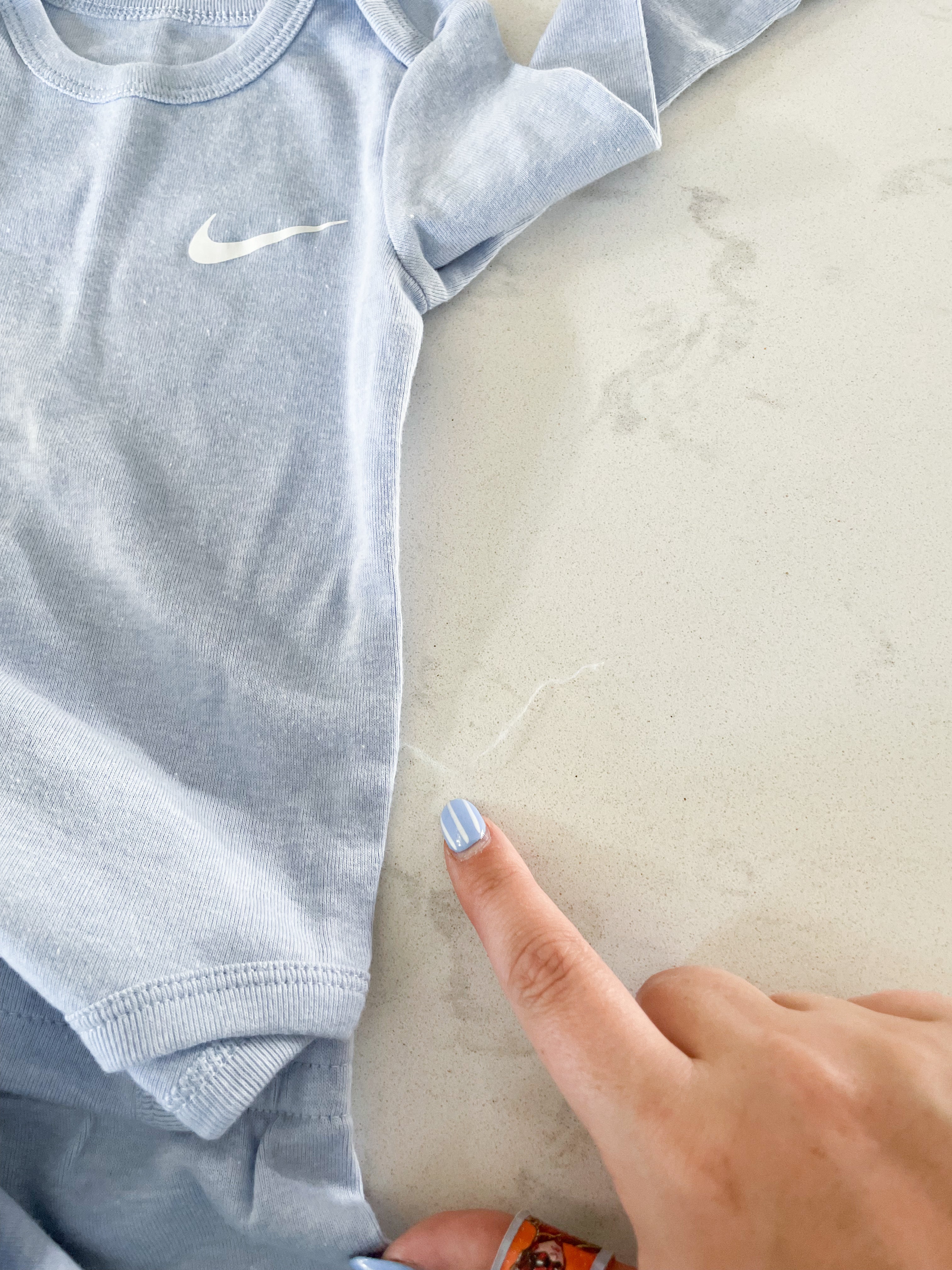 Nike- 9 months- ice blue matching set bodysuit and pants