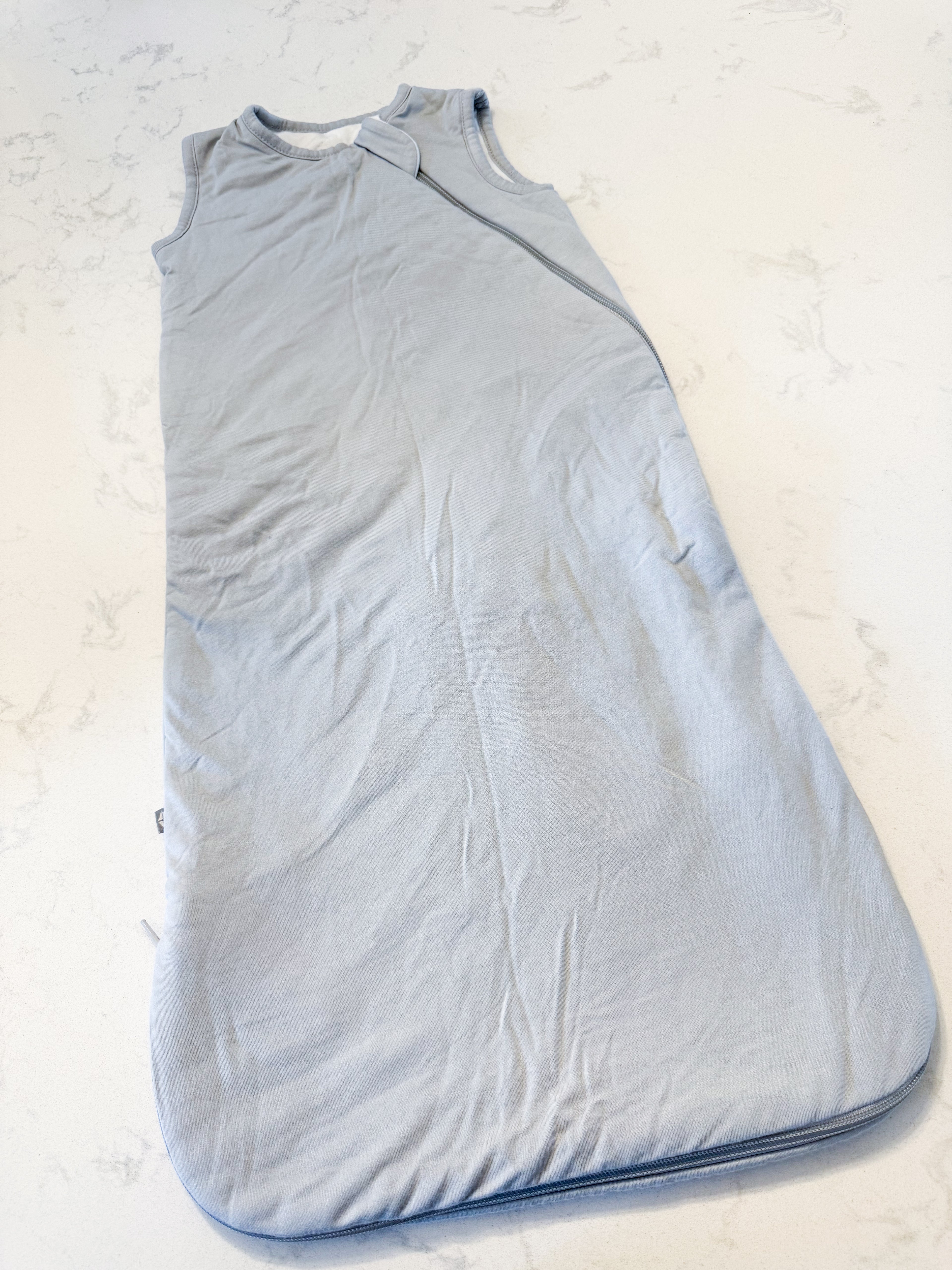 Kyte Baby- S- 1.0 tog- VGUC- light grey bamboo sleep sack