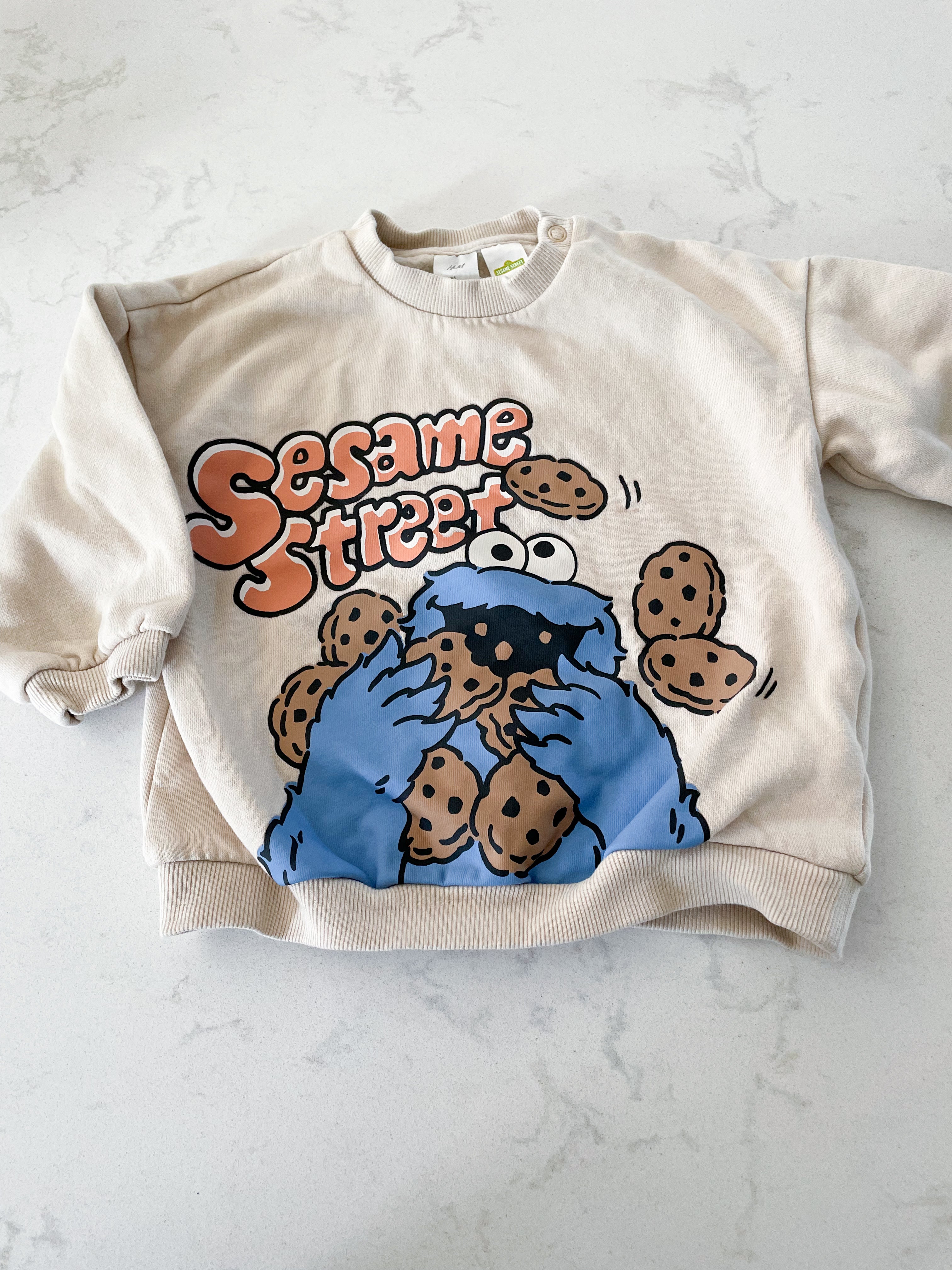 H&M-12-18m-PLAY- beige Cookie Monster crewneck