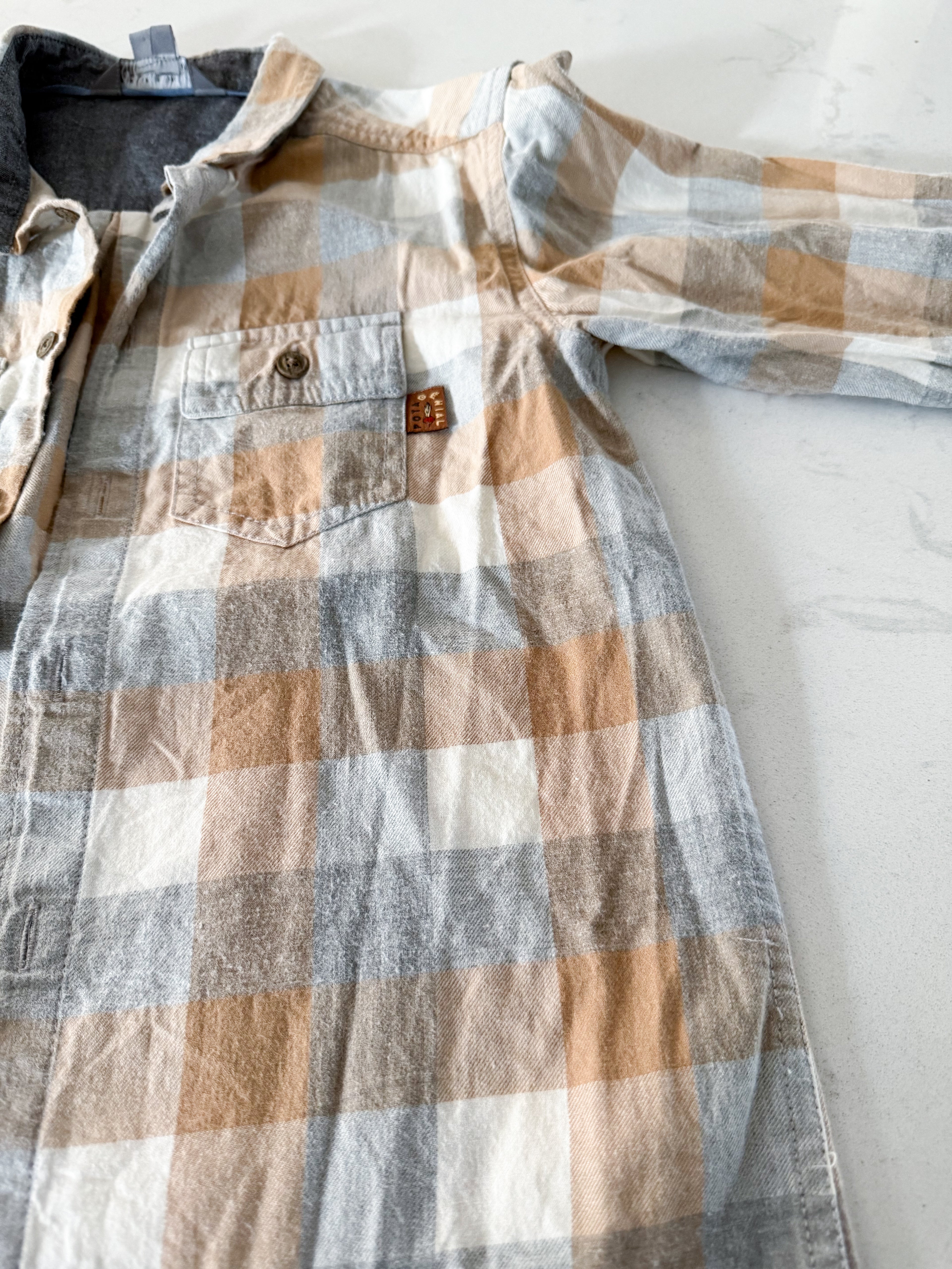 Souris Mini- 8Y- GUC- Brown and grey plaid button up
