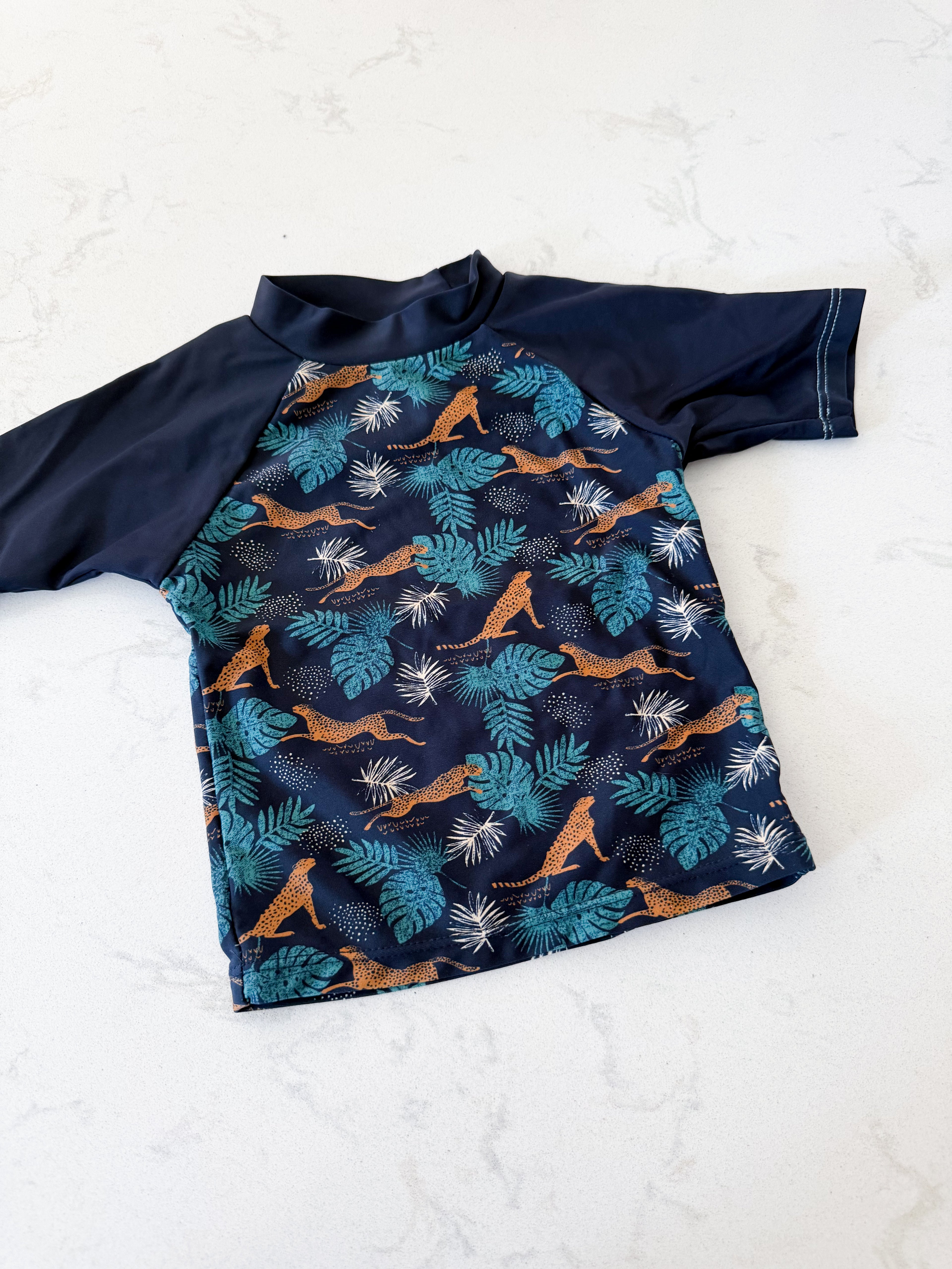 Prénatal- 0-3m- VGUC- navy blue rashguard with jaguars on front