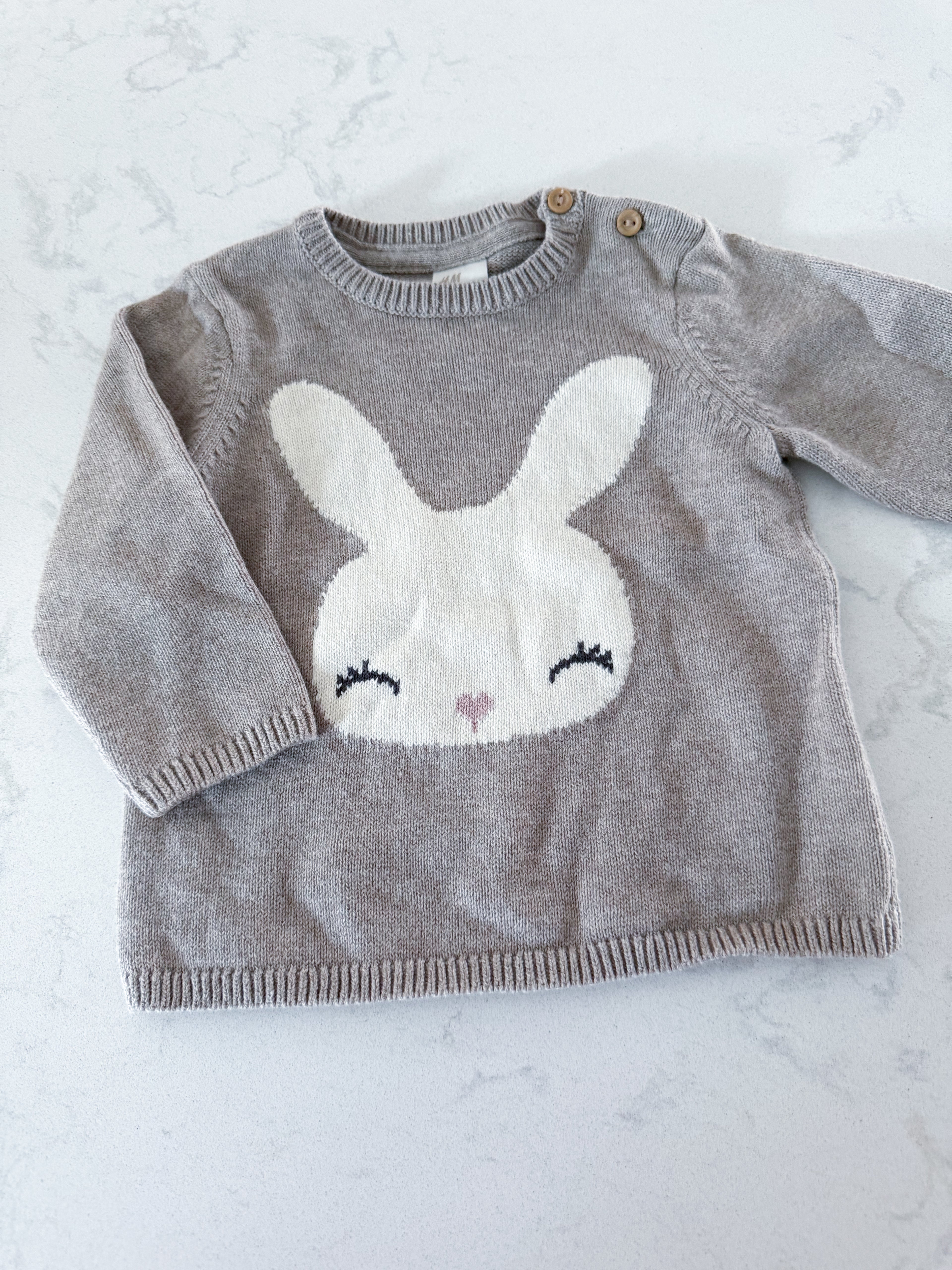 H&M- 6m- VGUC- brown knit sweater with funny face