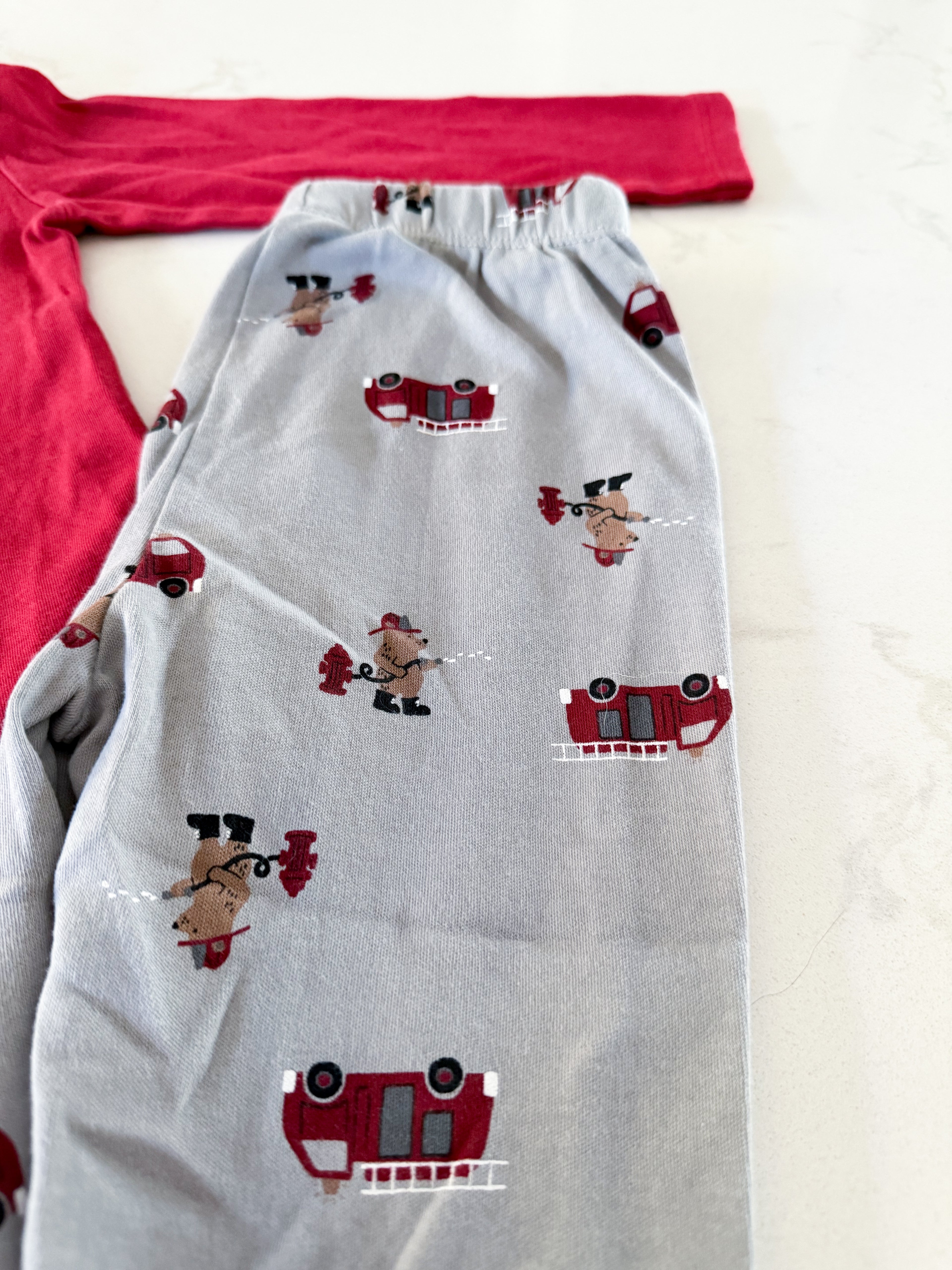 Pekkle- 24m- VGUC- firefighter matching set