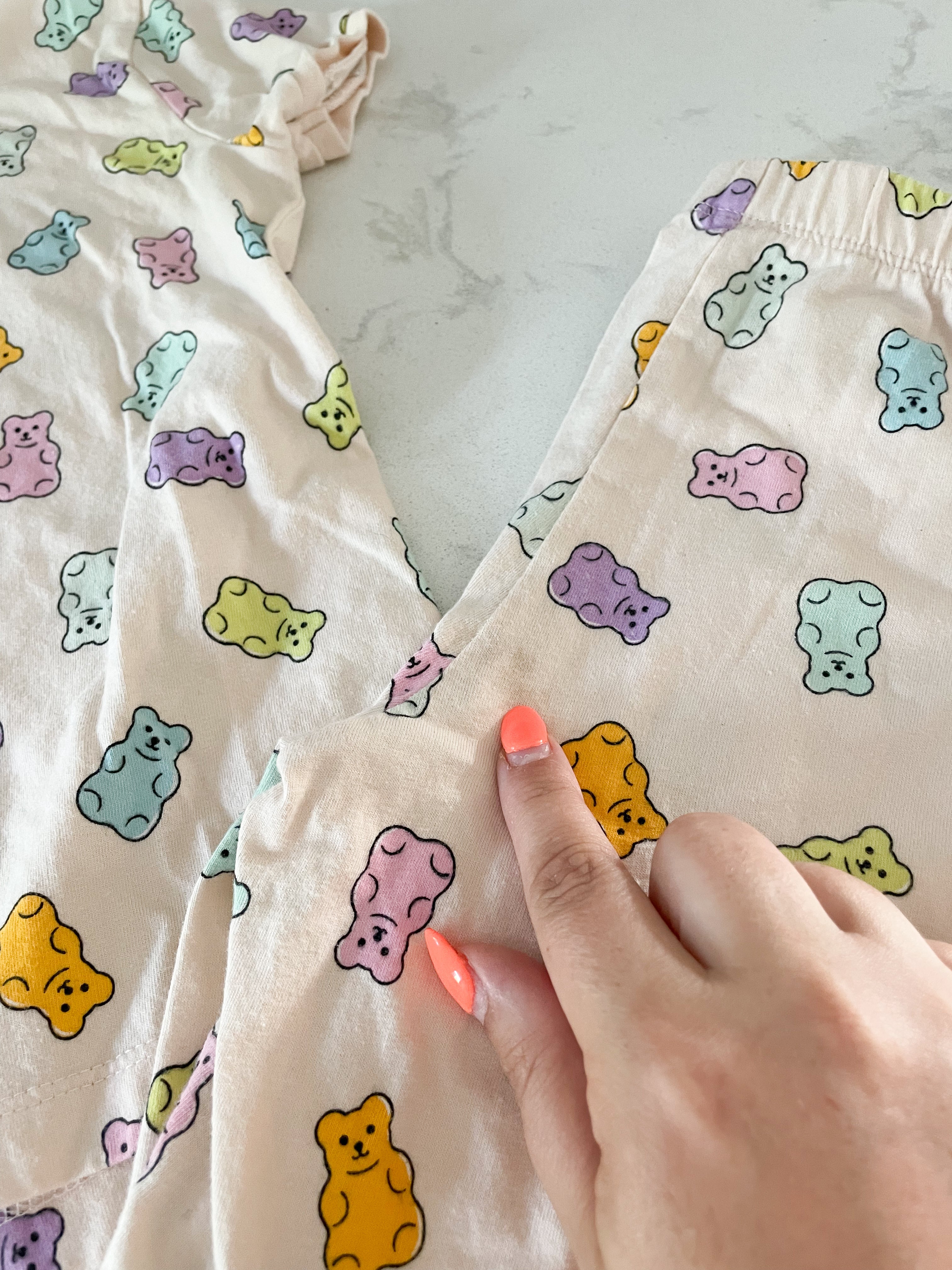 George-6Y- PLAY- beige pajamas with gummy bears