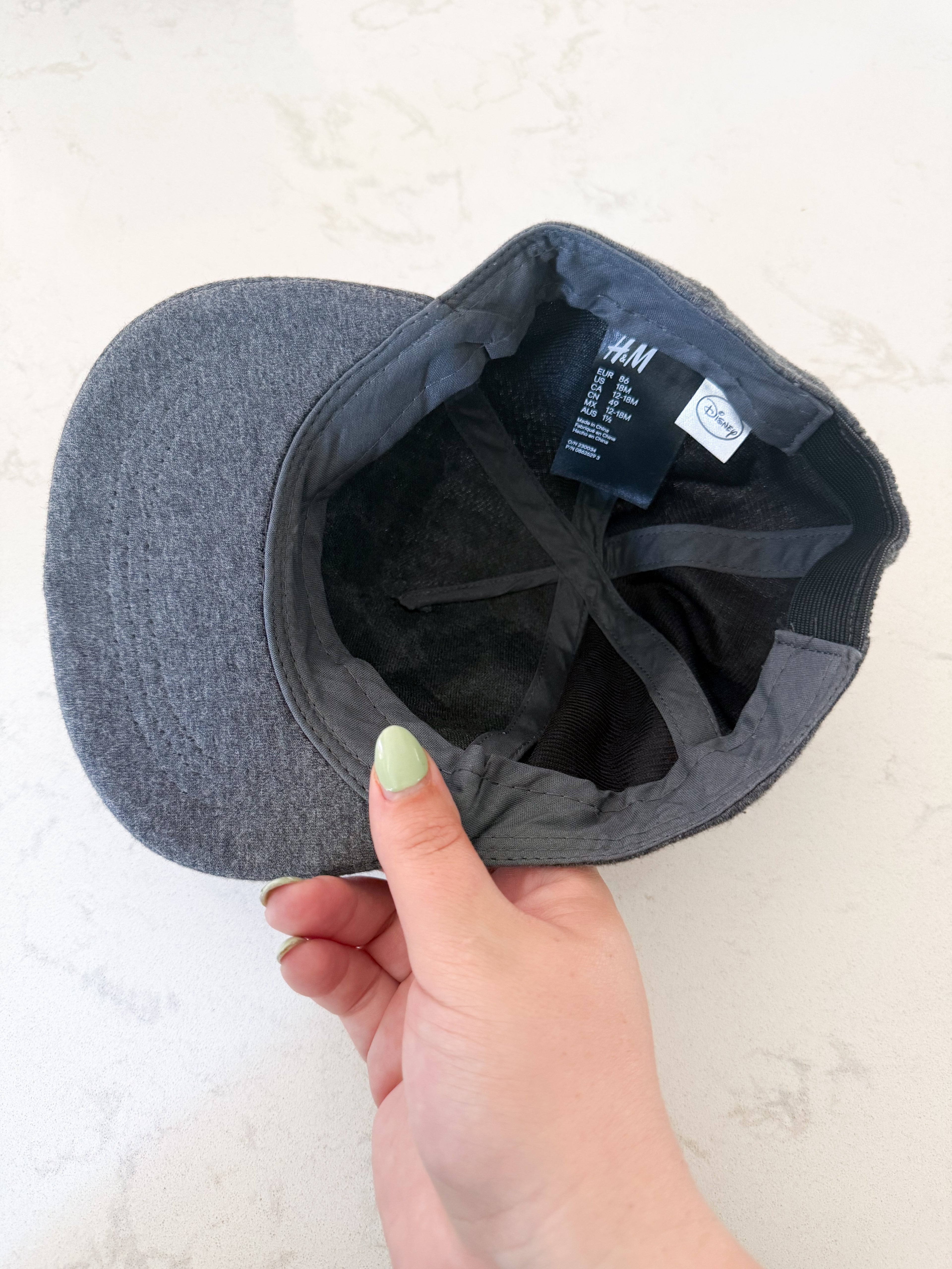 H&M- 12-18m- VGUC- dark grey ball cap with Mickey Mouse