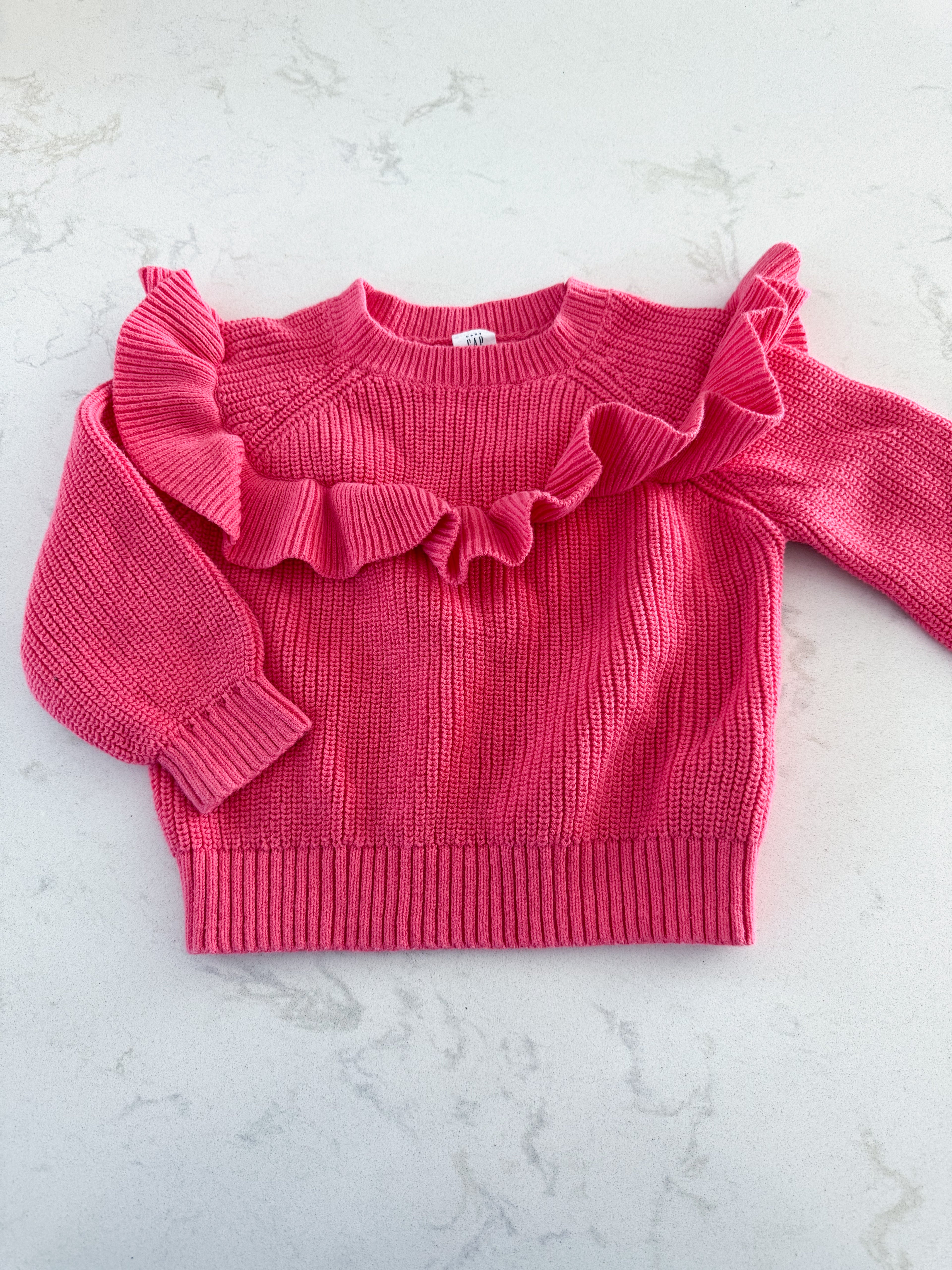 Gap- 2T- VGUC- bright pink knit sweater with ruffles