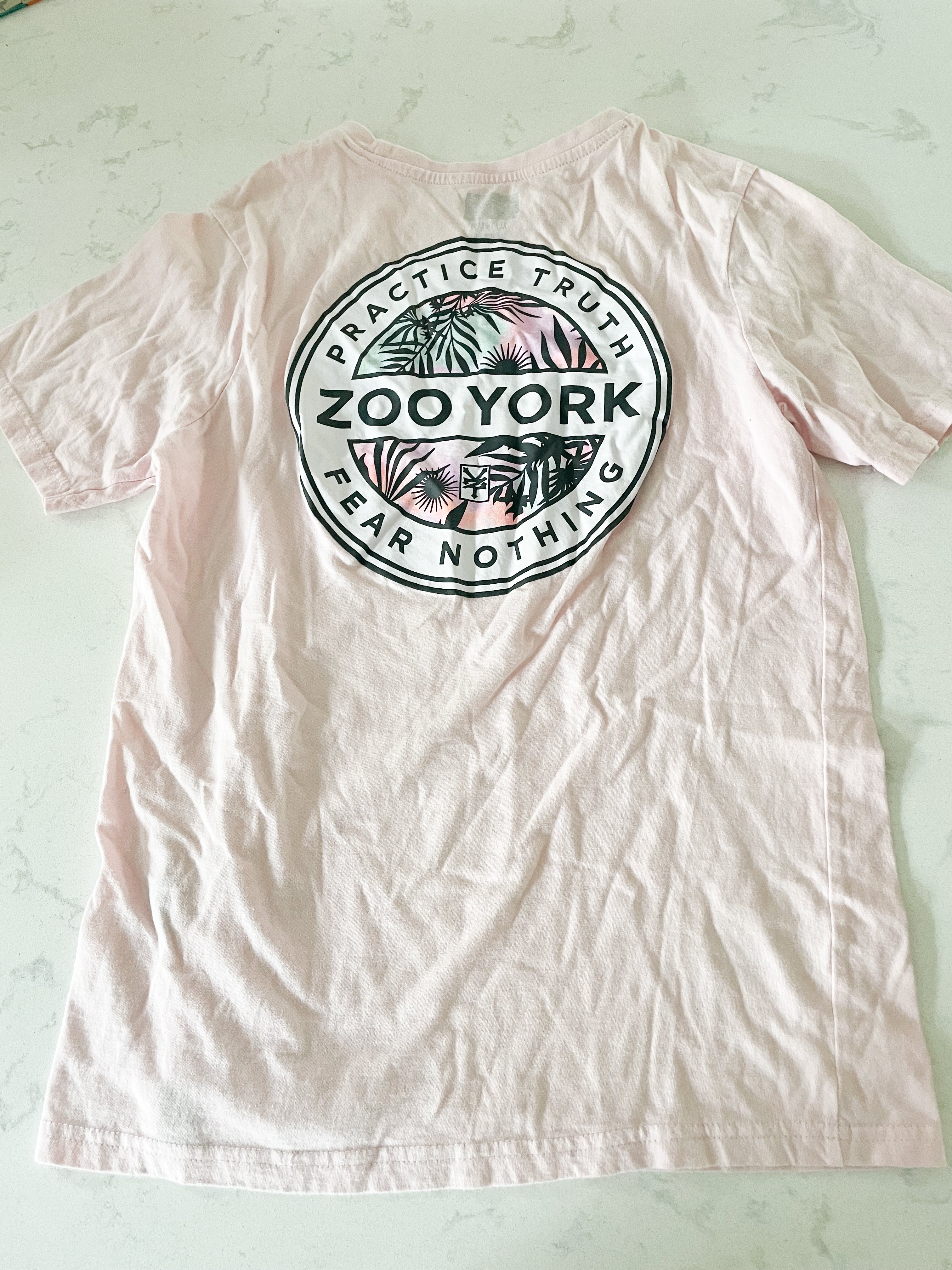 Zoo York- 16Y- GUC- light pink T shirt