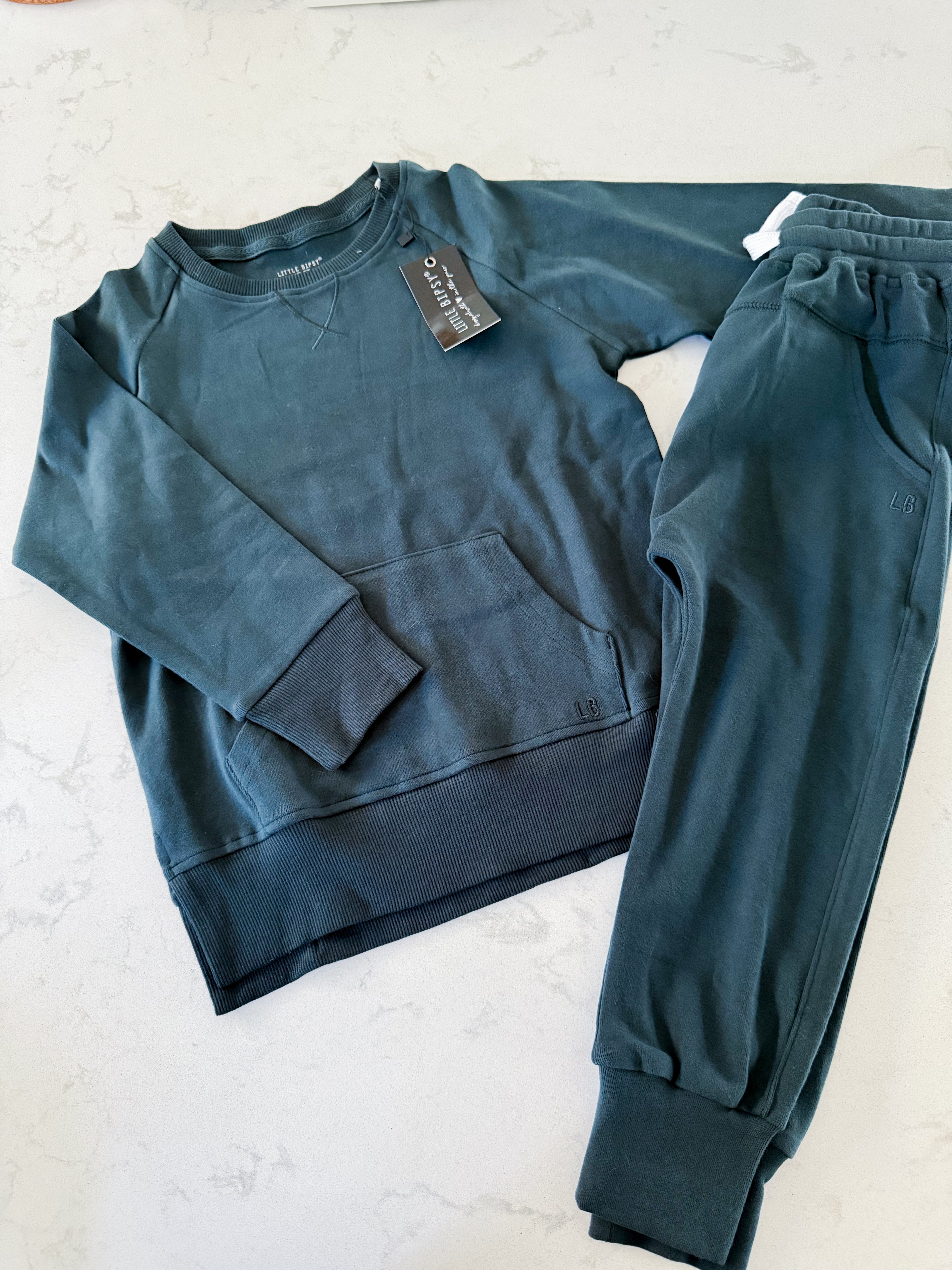 Little Bipsy- 4-5T- BNWT- Forest Green sweat suit