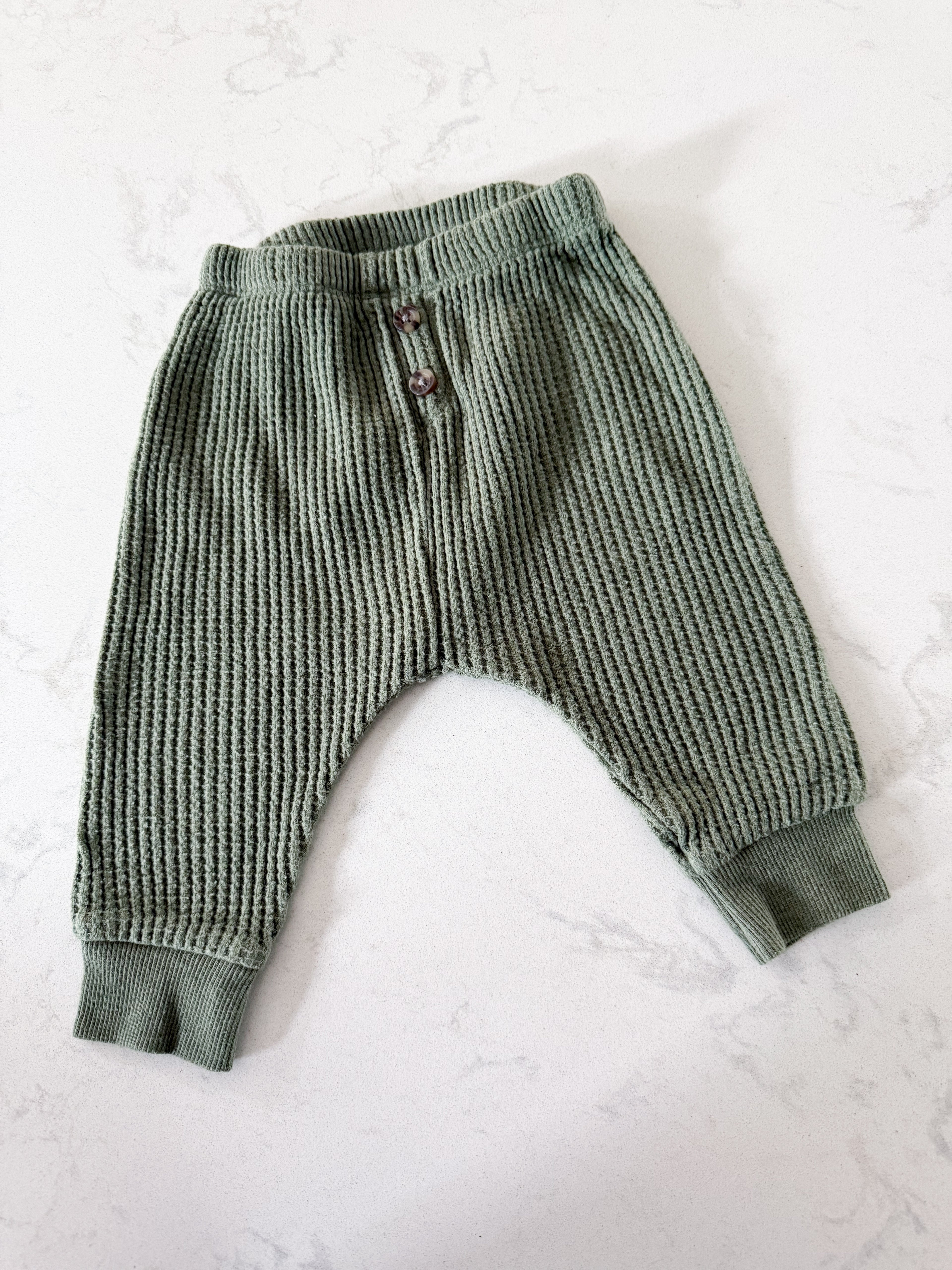 Old Navy- 3-6m- GUC- olive green waffle knit pants