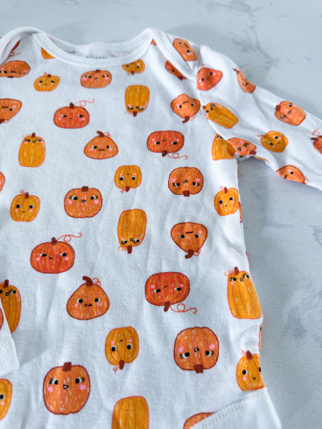 Old Navy- 18-24m- VGUC- long sleeve white bodysuit with pumpkin pattern