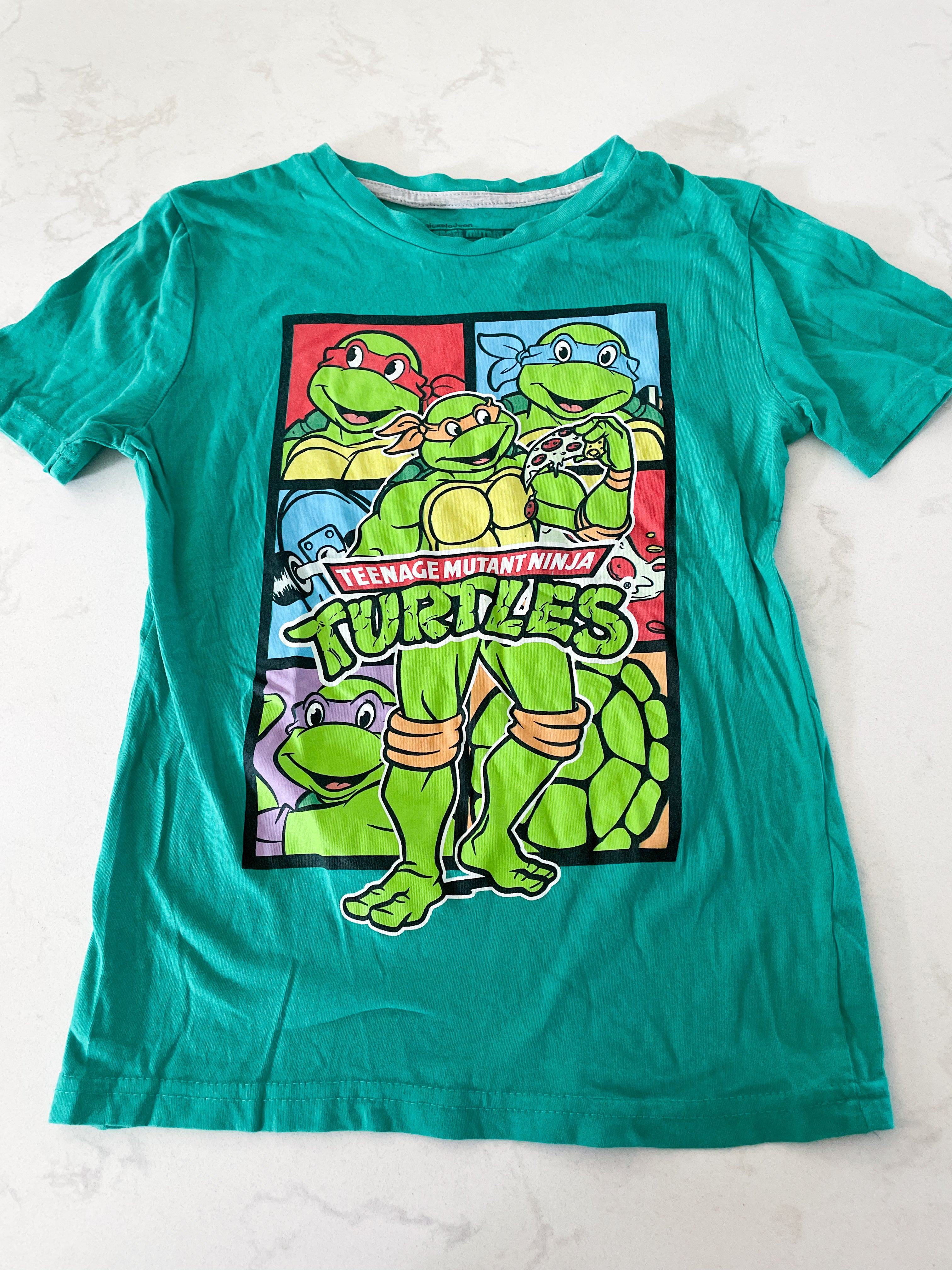 Nickelodeon-7/8Y-VGUC- green t shirt with TMNT