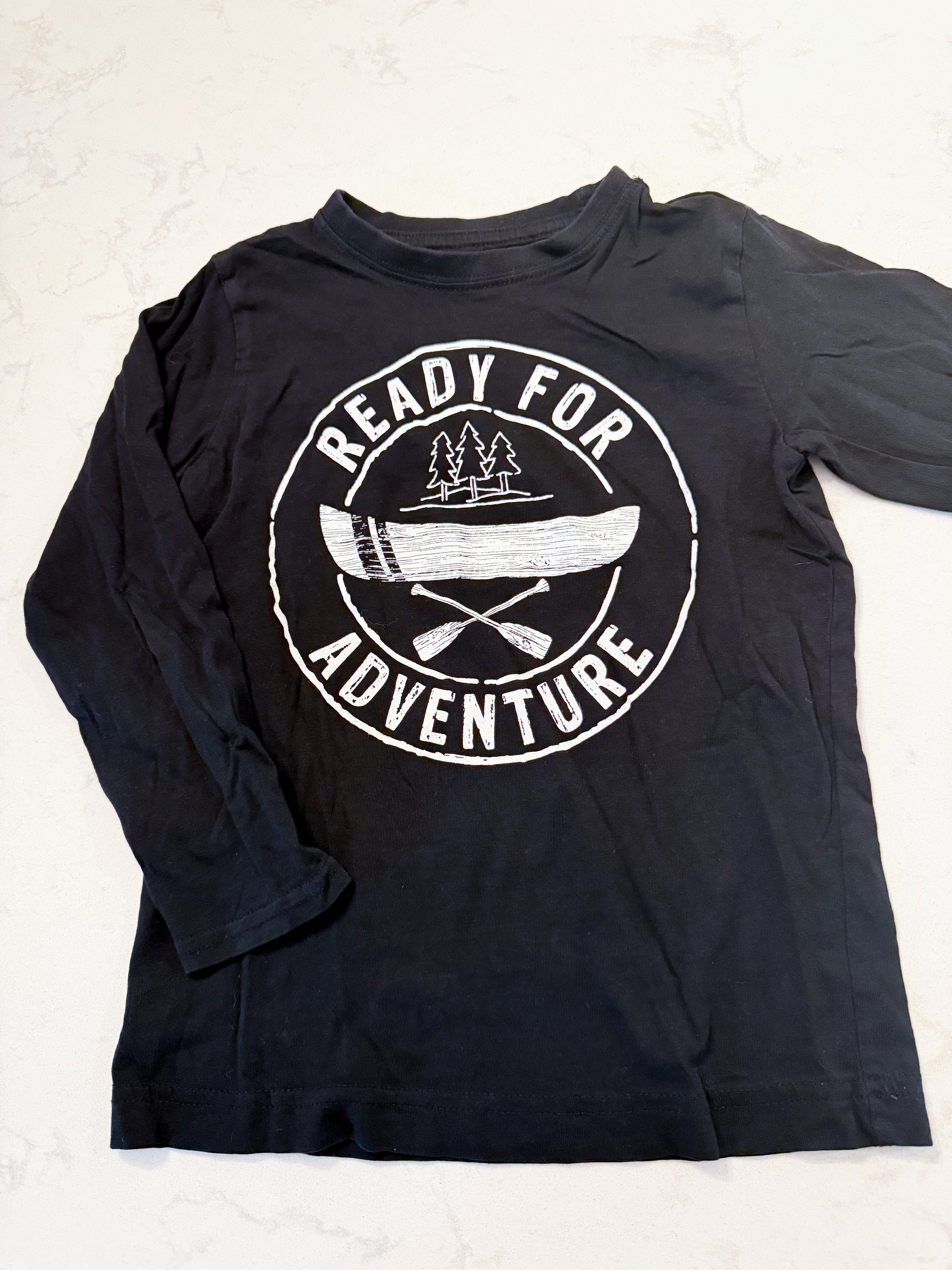 Monkey Bars- 5-6Y- VGUC- black long sleeve shirt with canoe graphic