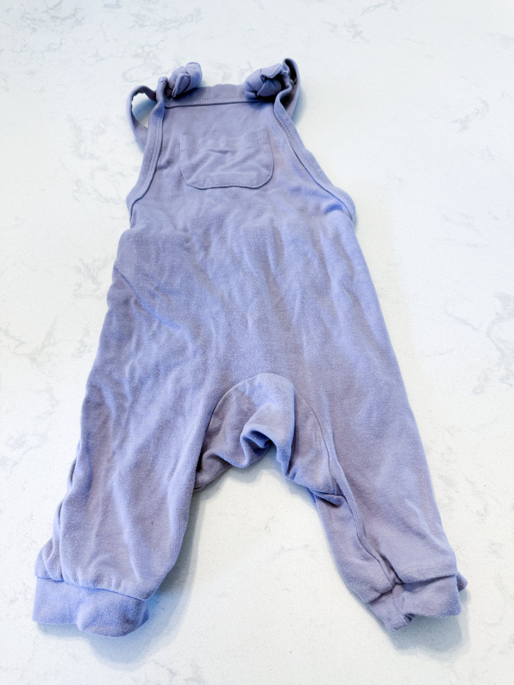 Kyte Baby- 6-12m- PLAY - light purple slouchy bamboo overalls with adjustable straps