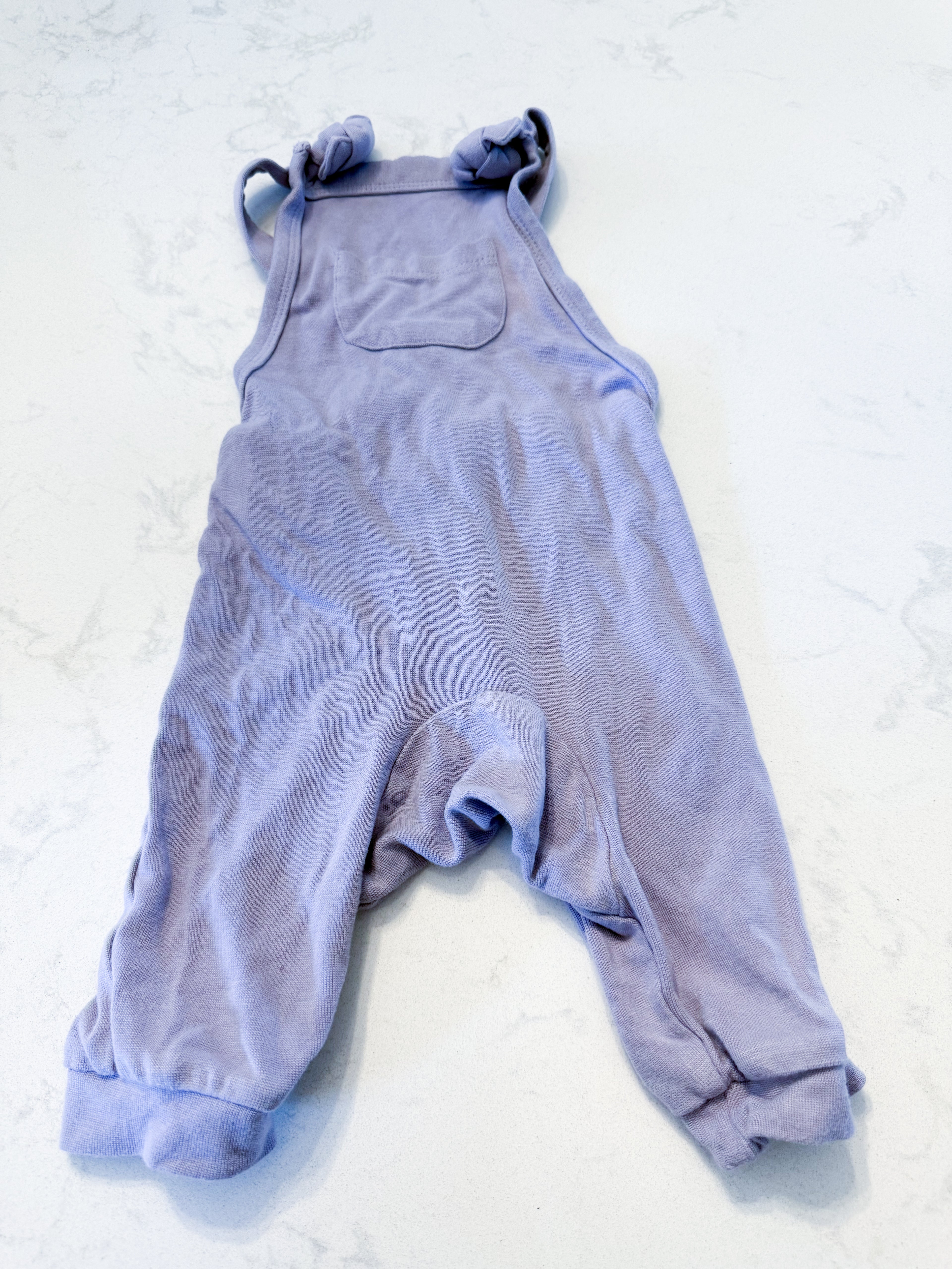 Kyte Baby- 6-12m- PLAY - light purple slouchy bamboo overalls with adjustable straps