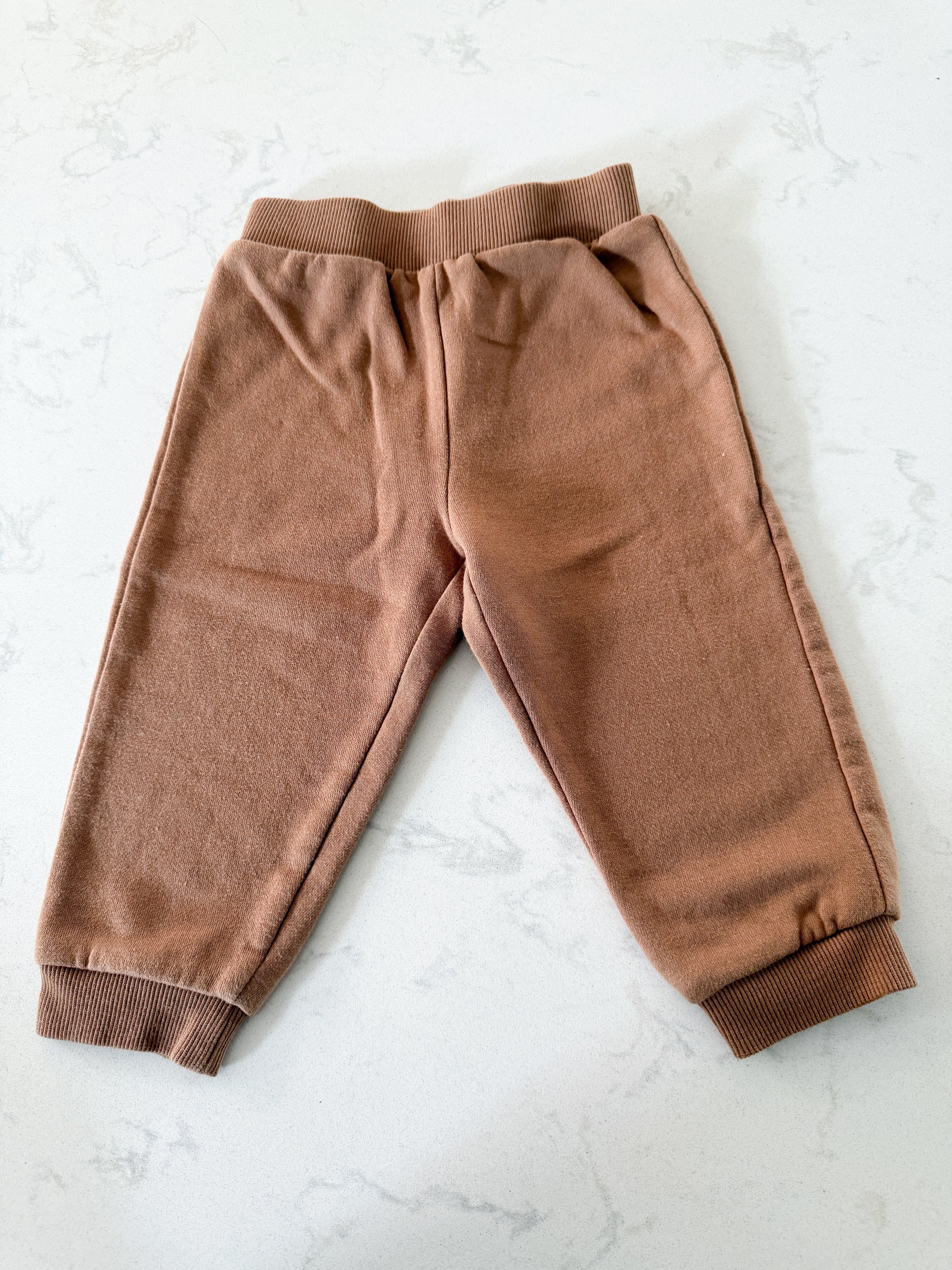 George- 12-18m- GUC- Brown sweat pants