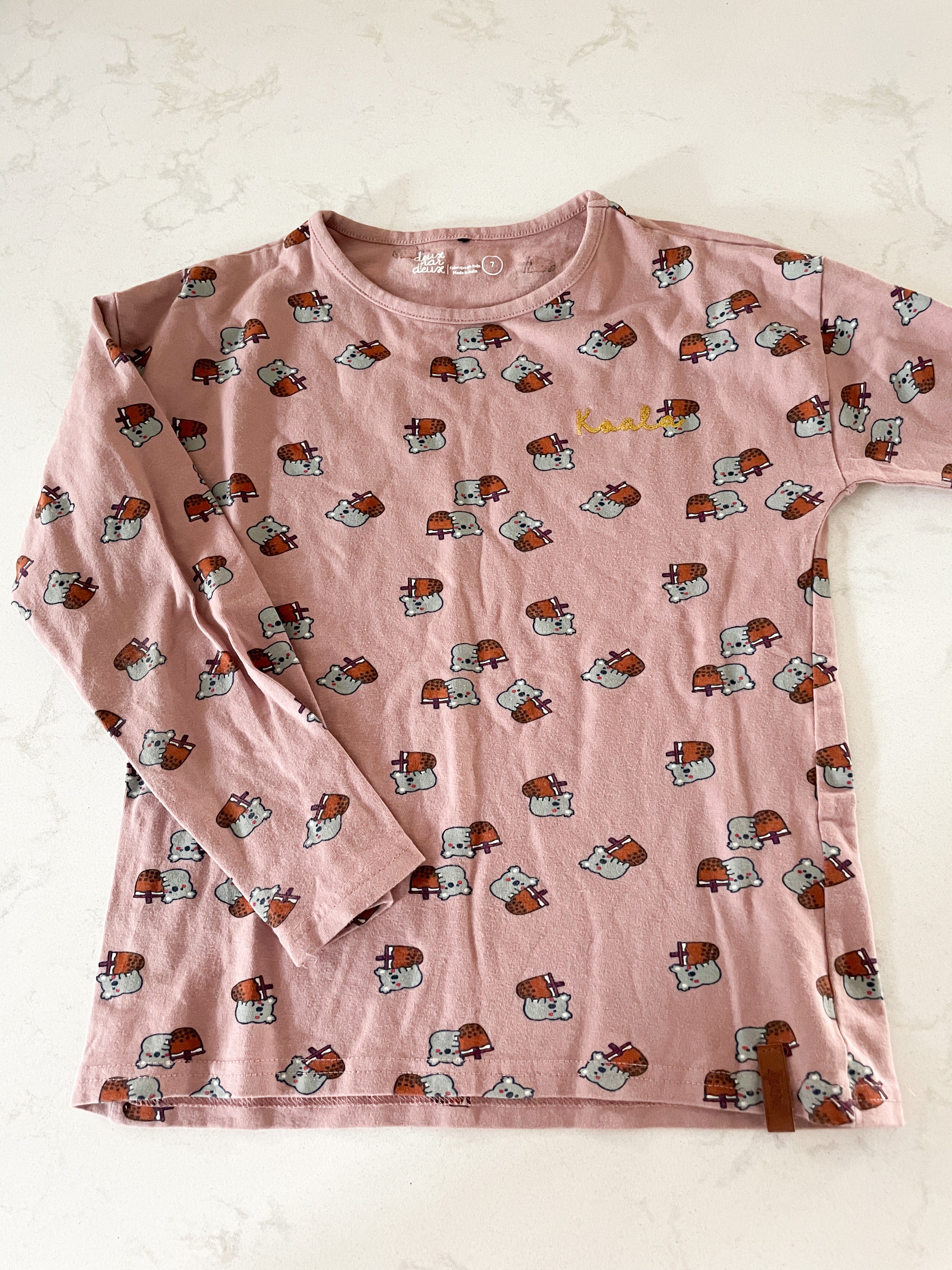 Deux par deux- 7Y- GUC- Dusty rose long sleeve with koalas holding bubble tea