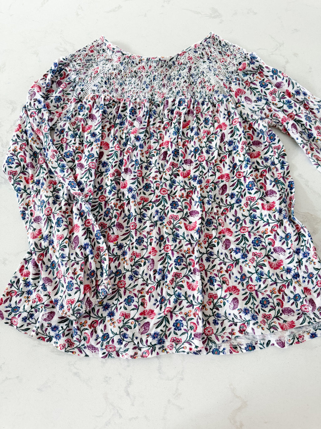 Old Navy- 10-12Y- VGUC- long sleeve floral shirt