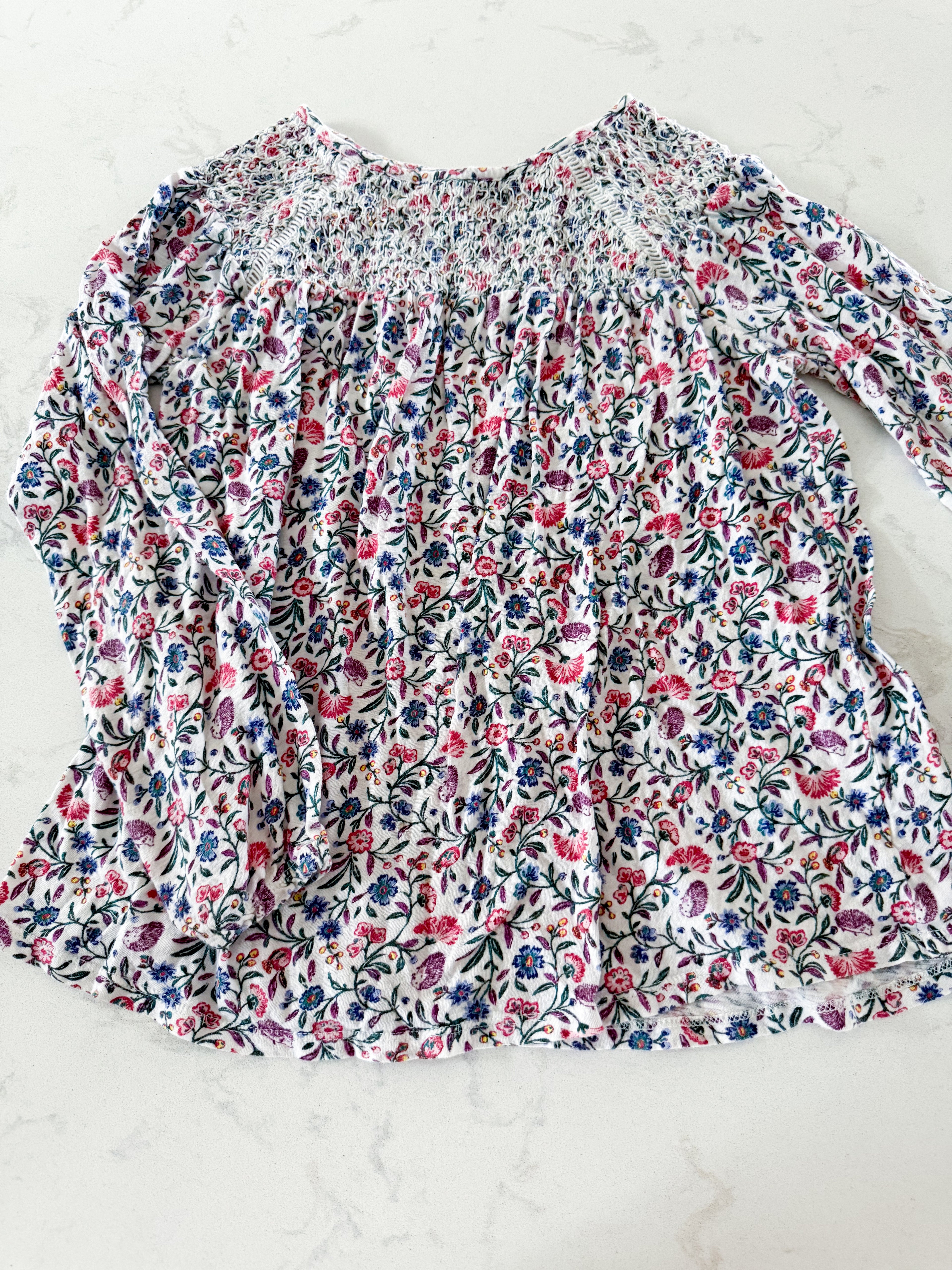 Old Navy- 10-12Y- VGUC- long sleeve floral shirt