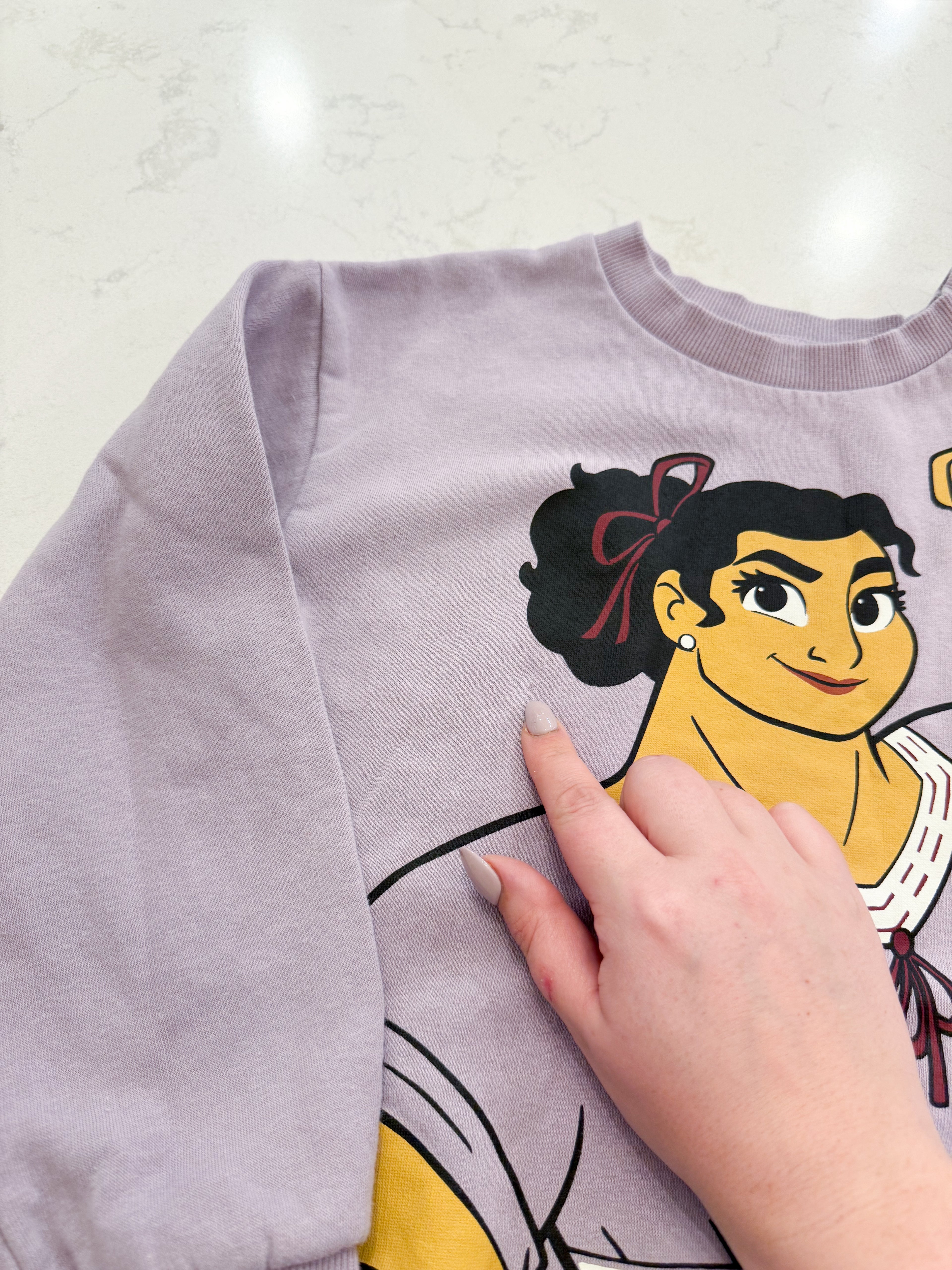 H&M- 6/7Y- PLAY- light purple crewneck sweater with Encanto character