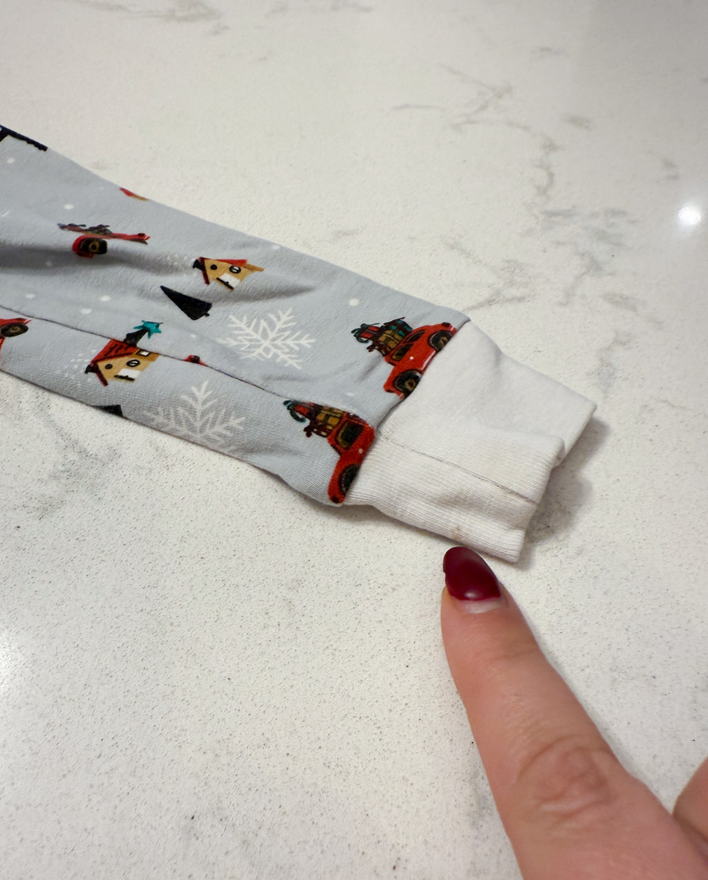 Lola and Taylor- 18-24m- PLAY- light grey zip up jammies with cars and Christmas trees