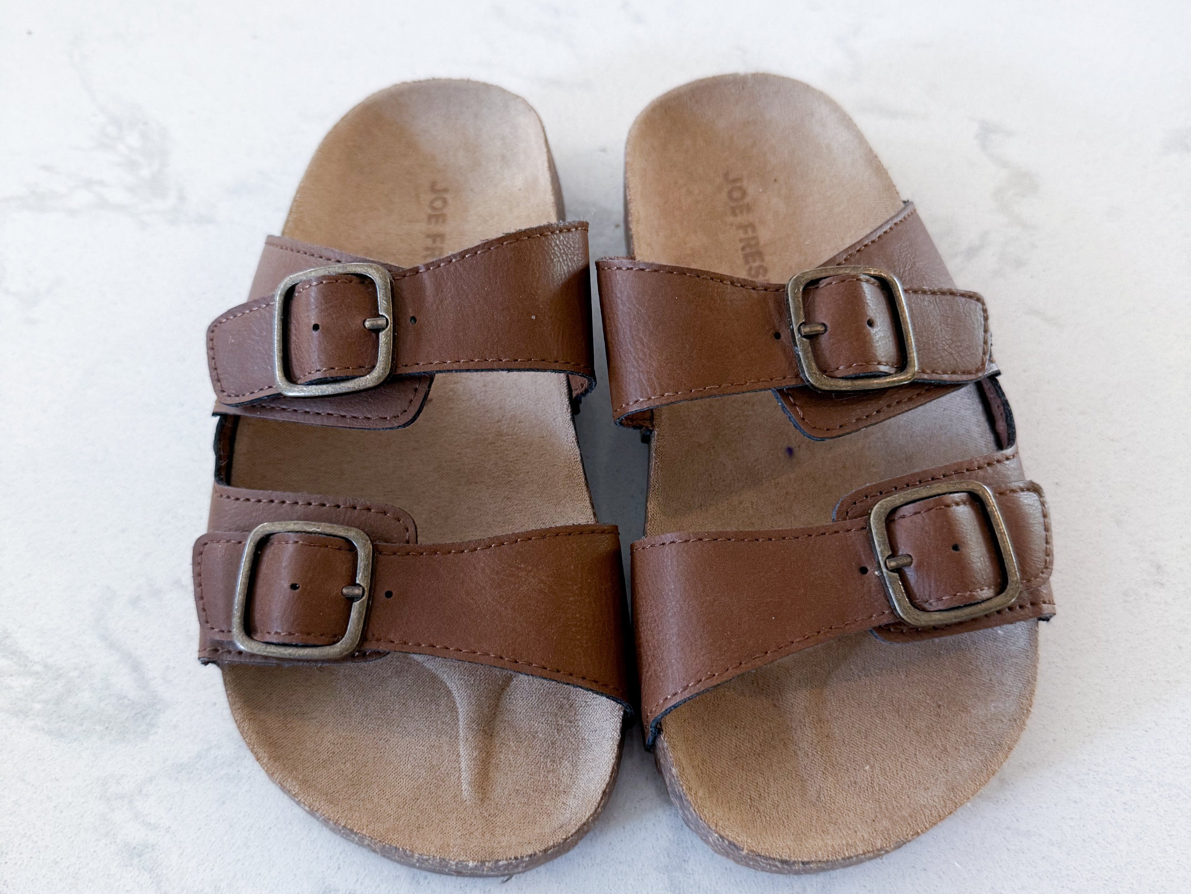 Joe Fresh- 13C- VGUC- brown strap sandals