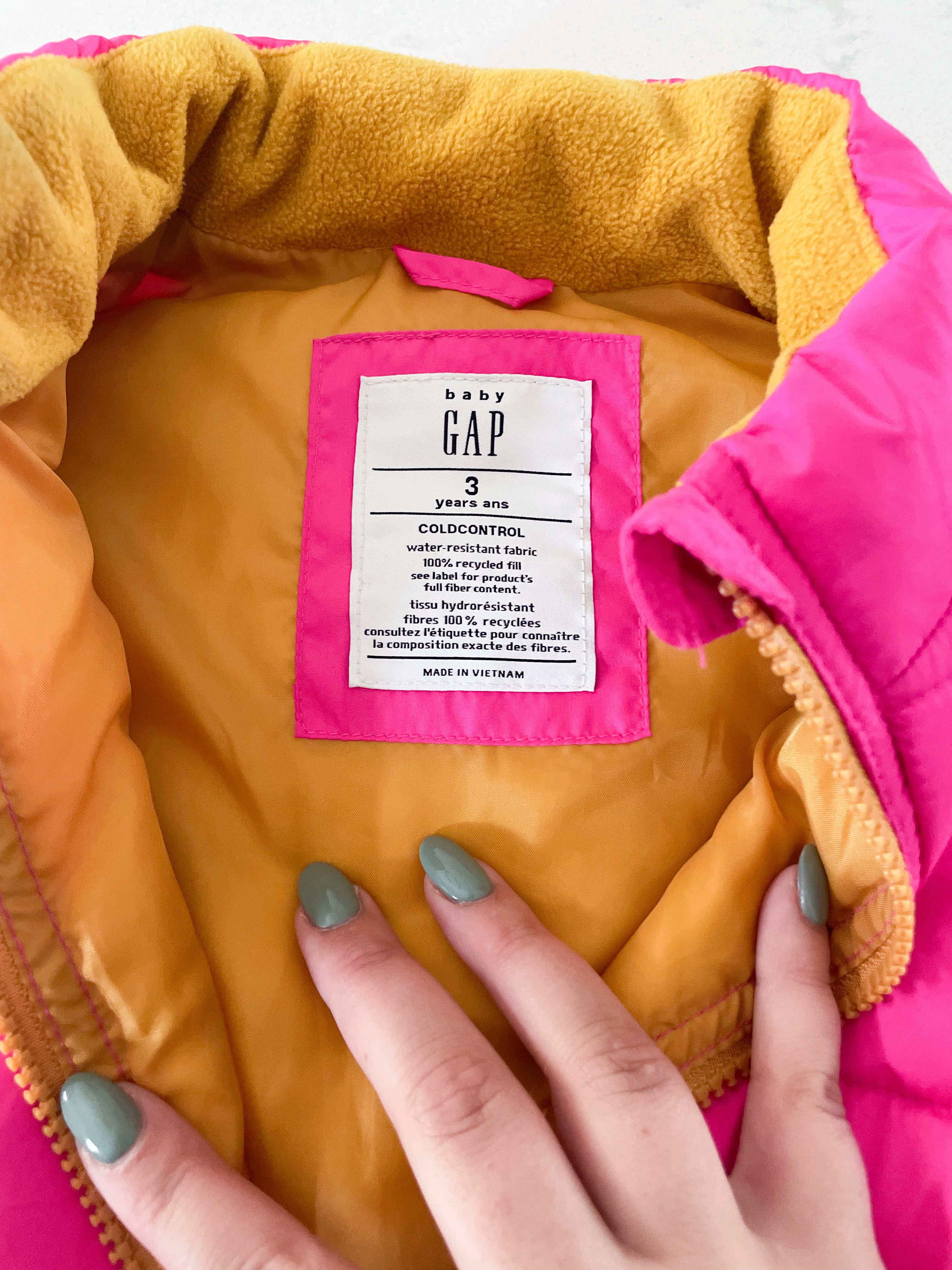 Gap-3T-VGUC-neon pink puffer vest with yellow lining